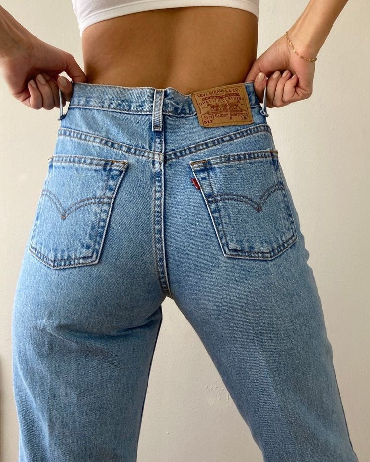 Empowering Style: Mom Jeans