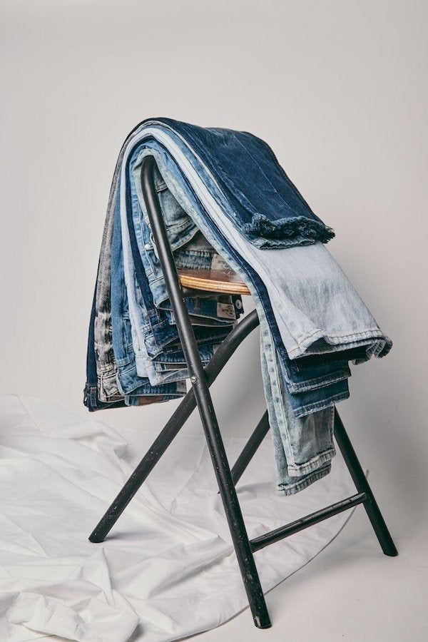 Stretch Denim vs. Regular (Rigid) Denim: Exploring the Key Differences