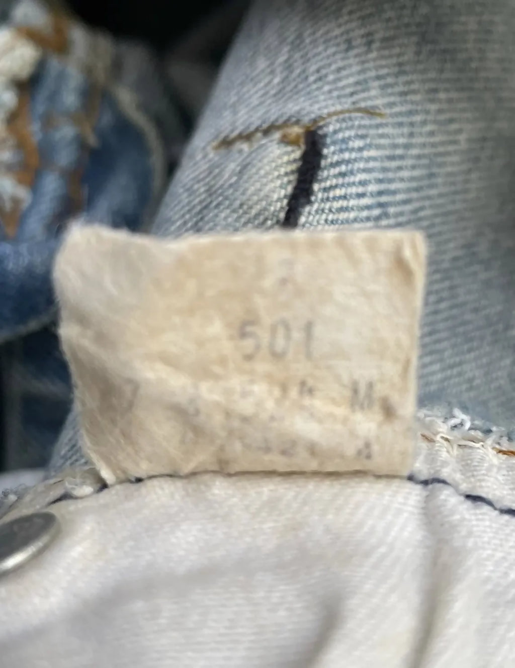 Levis 501 e 1983 Vintage Redline Selvedge Aging Wash Denim