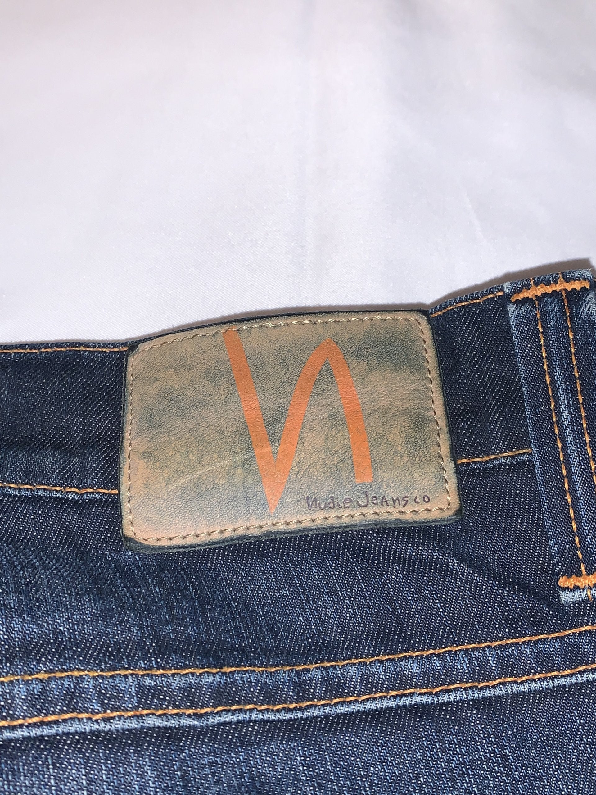 Nudie Jeans - Average Joe cut offs - 34