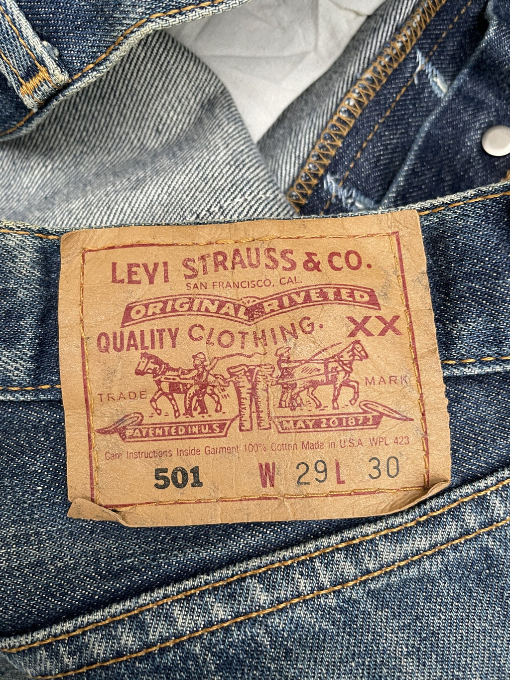 Vintage Levi’s 501 e 1998 Usa Aging Faded Distressed Denim