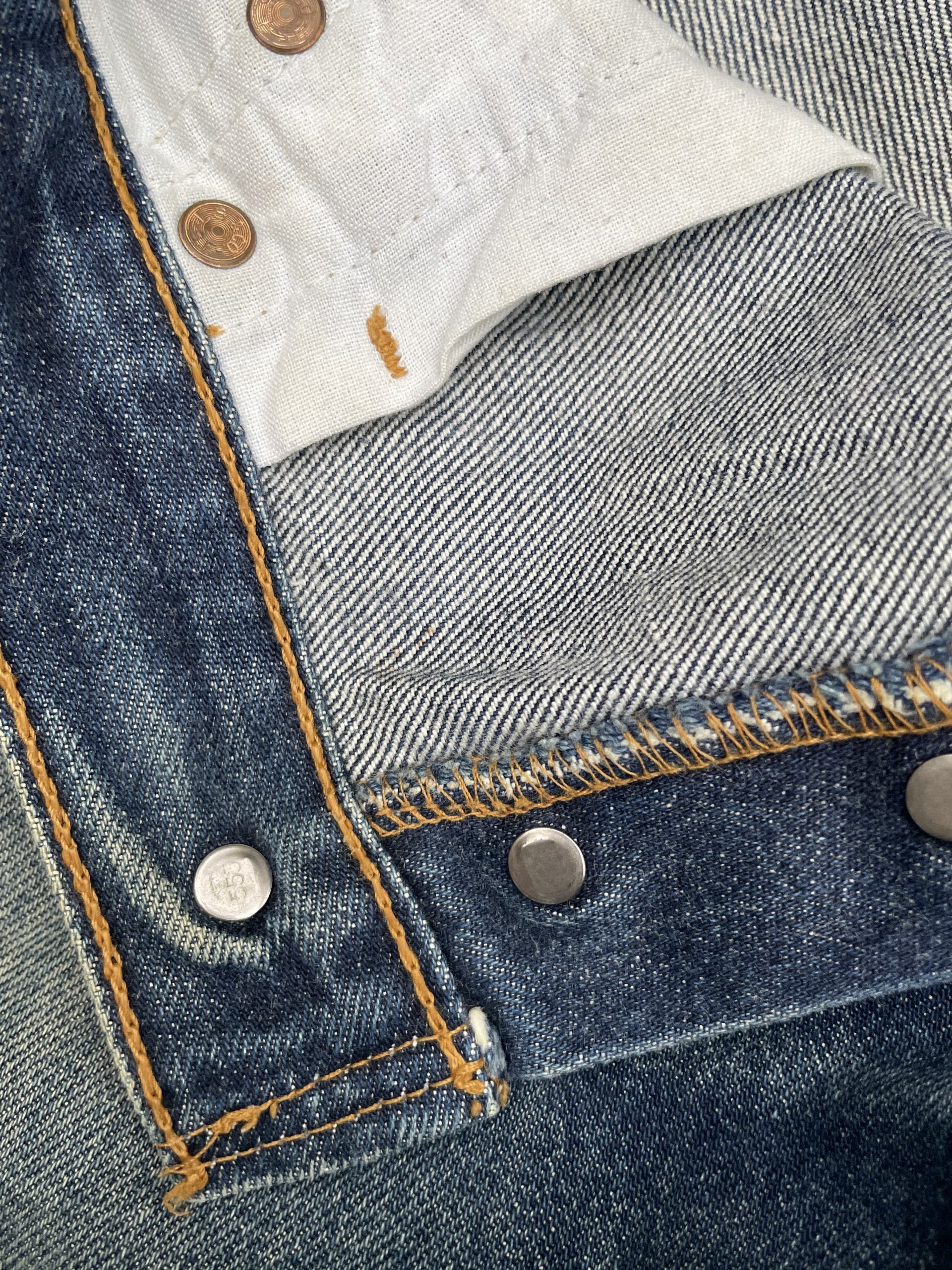 Vintage Levi’s 501 e 1998 Usa Aging Faded Distressed Denim