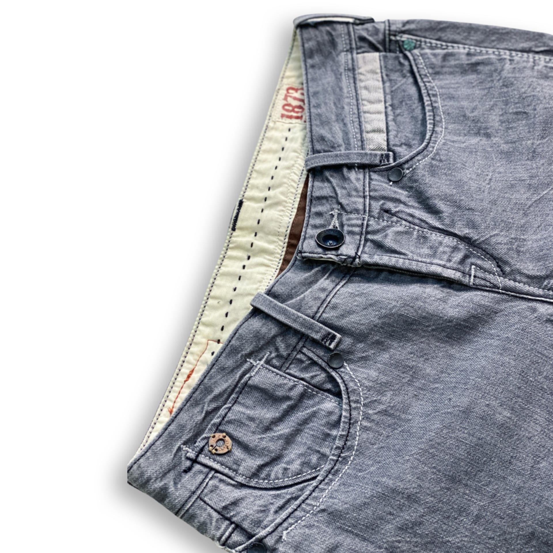 SUPER RARE LADIES LEVIS COPPER JEANS // Button fly, special stitch and copper hardware details. Size 27 waist 32 length.