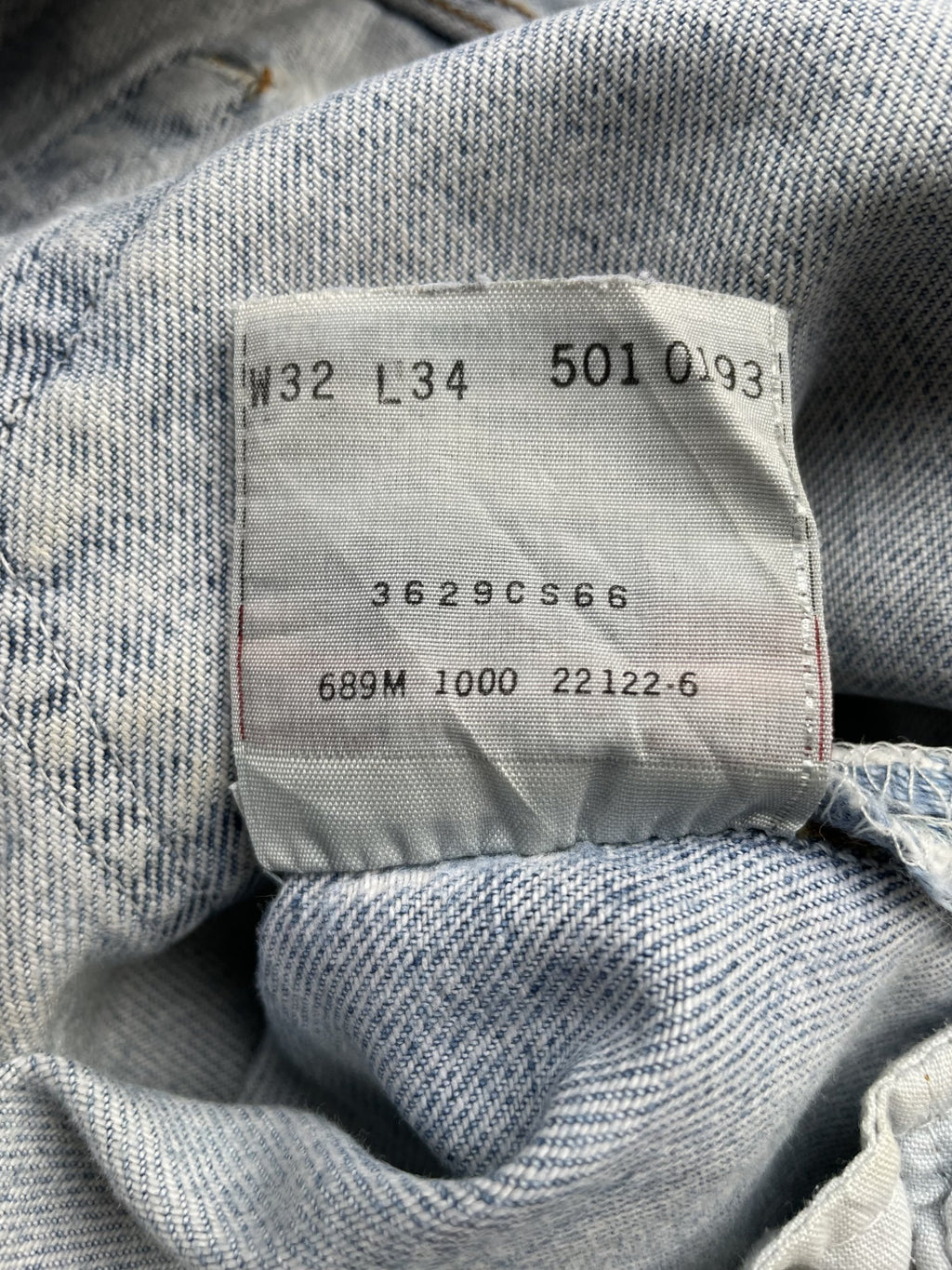Vintage Levis 501 e 2000 Aging Distressed