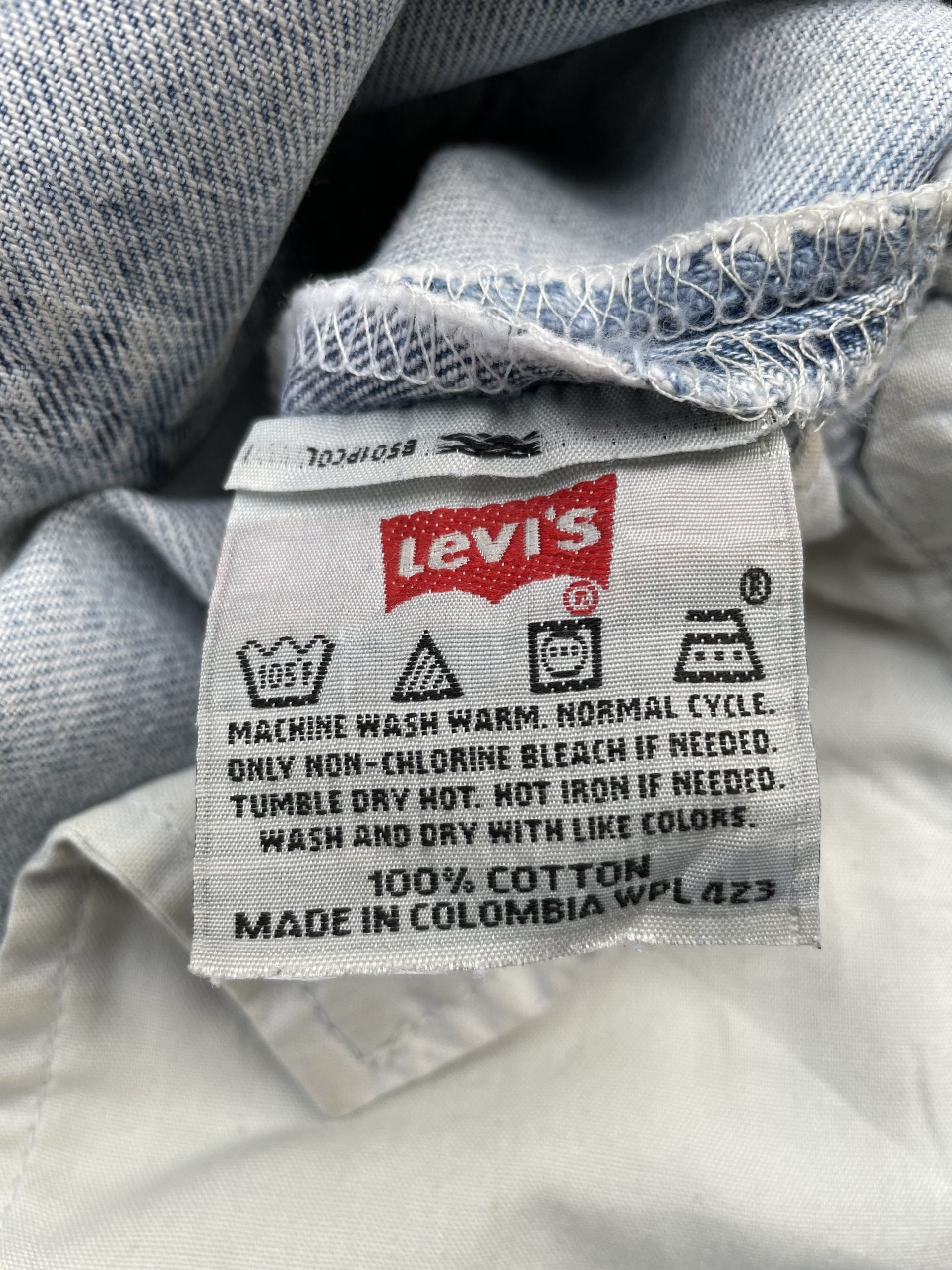 Vintage Levis 501 e 2000 Aging Distressed