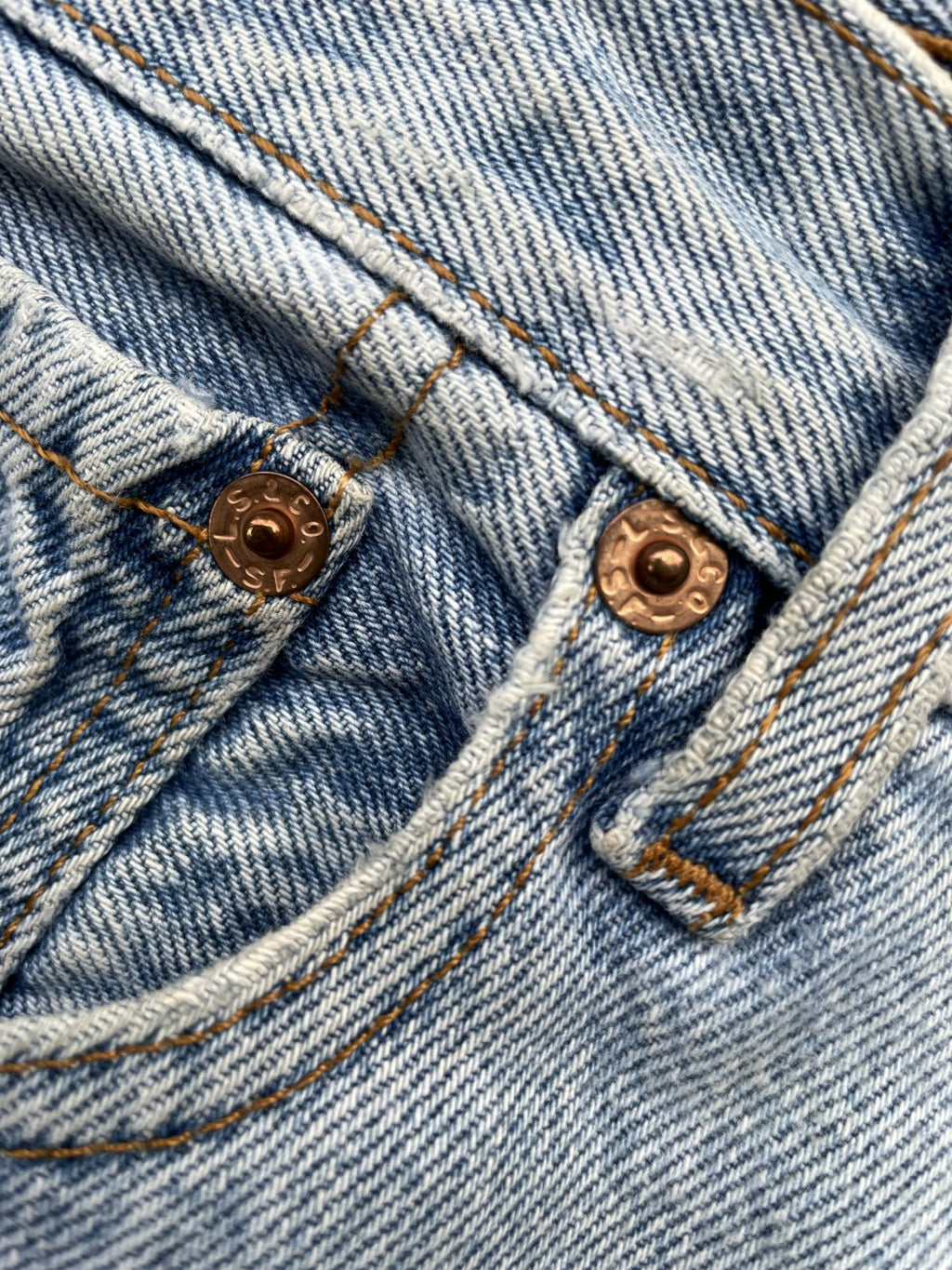 Vintage Levis 501 e 2000 Aging Distressed