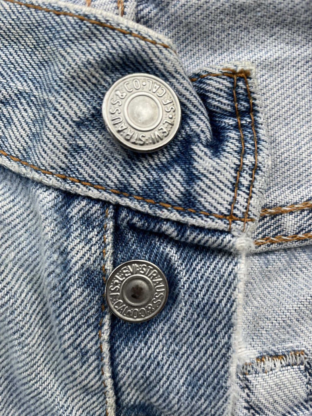Vintage Levis 501 e 2000 Aging Distressed
