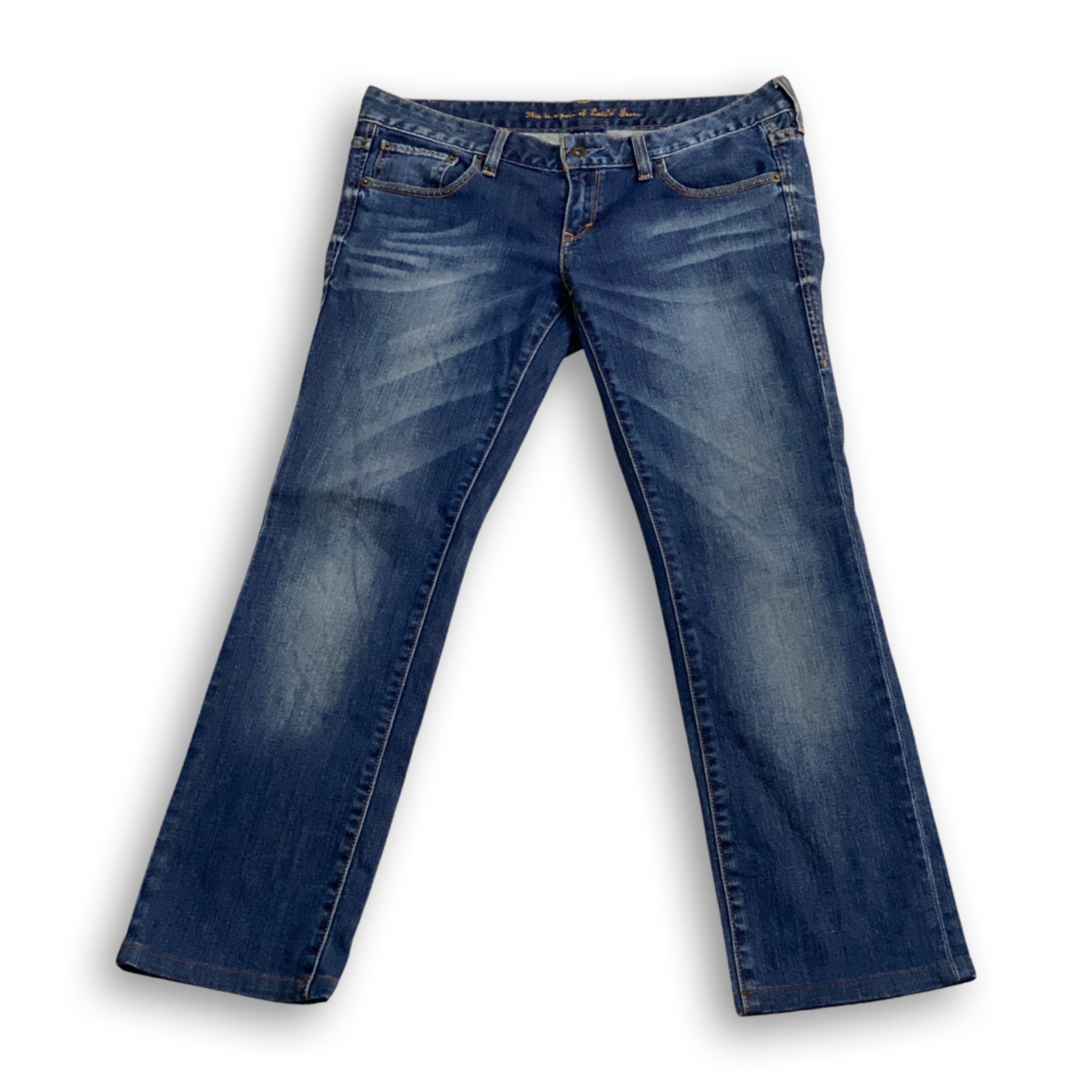 LEVIS FEMALE, TIGHT, STRAIGHT FIT 32 waist 30 length