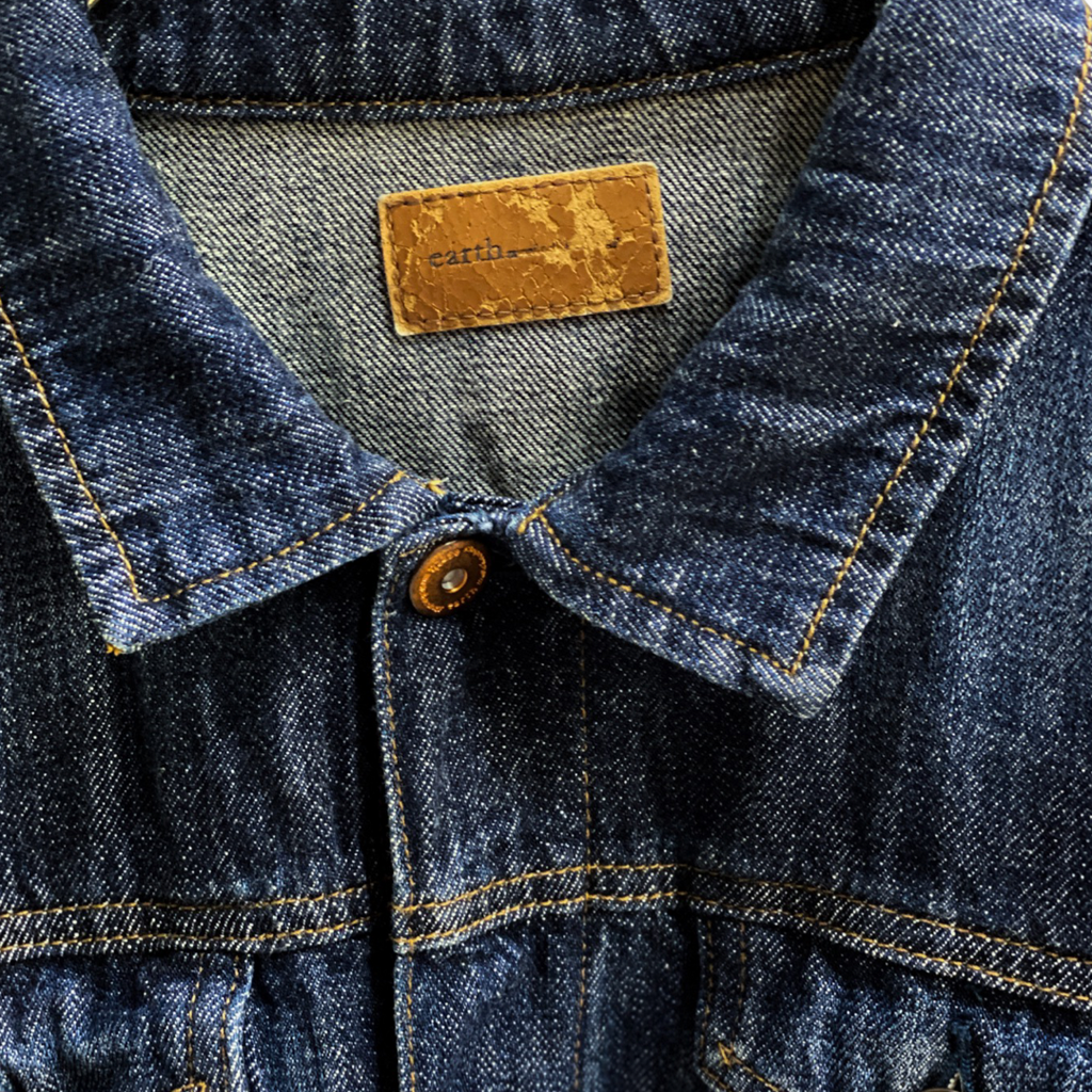 EARTH MUSIC AND ECOLOGY INDIGO DENIM JACKET //COPPER HARDWARE // SIZE LARGE