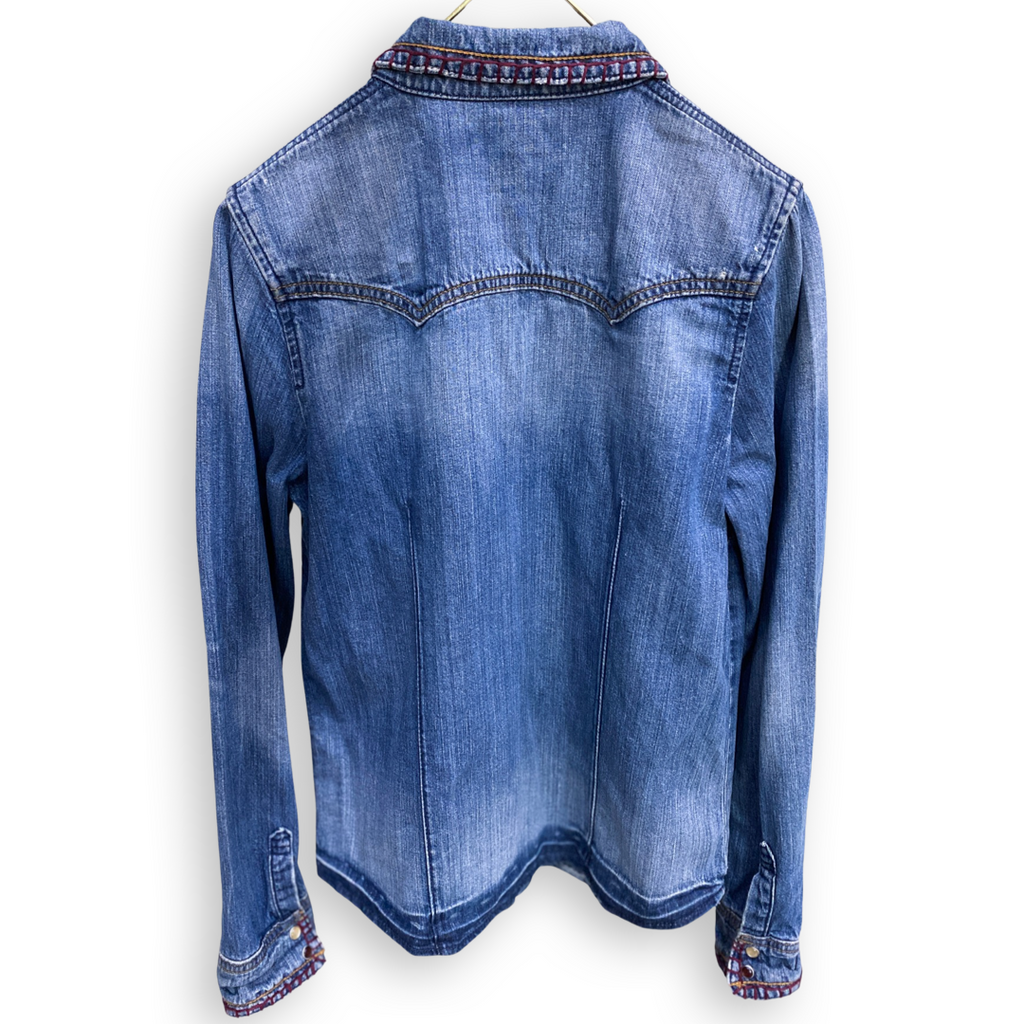RARE LEVIS WESTERN SHIRT WITH BLANKET STITCH DETAILS // Pearl popper buttons size medium