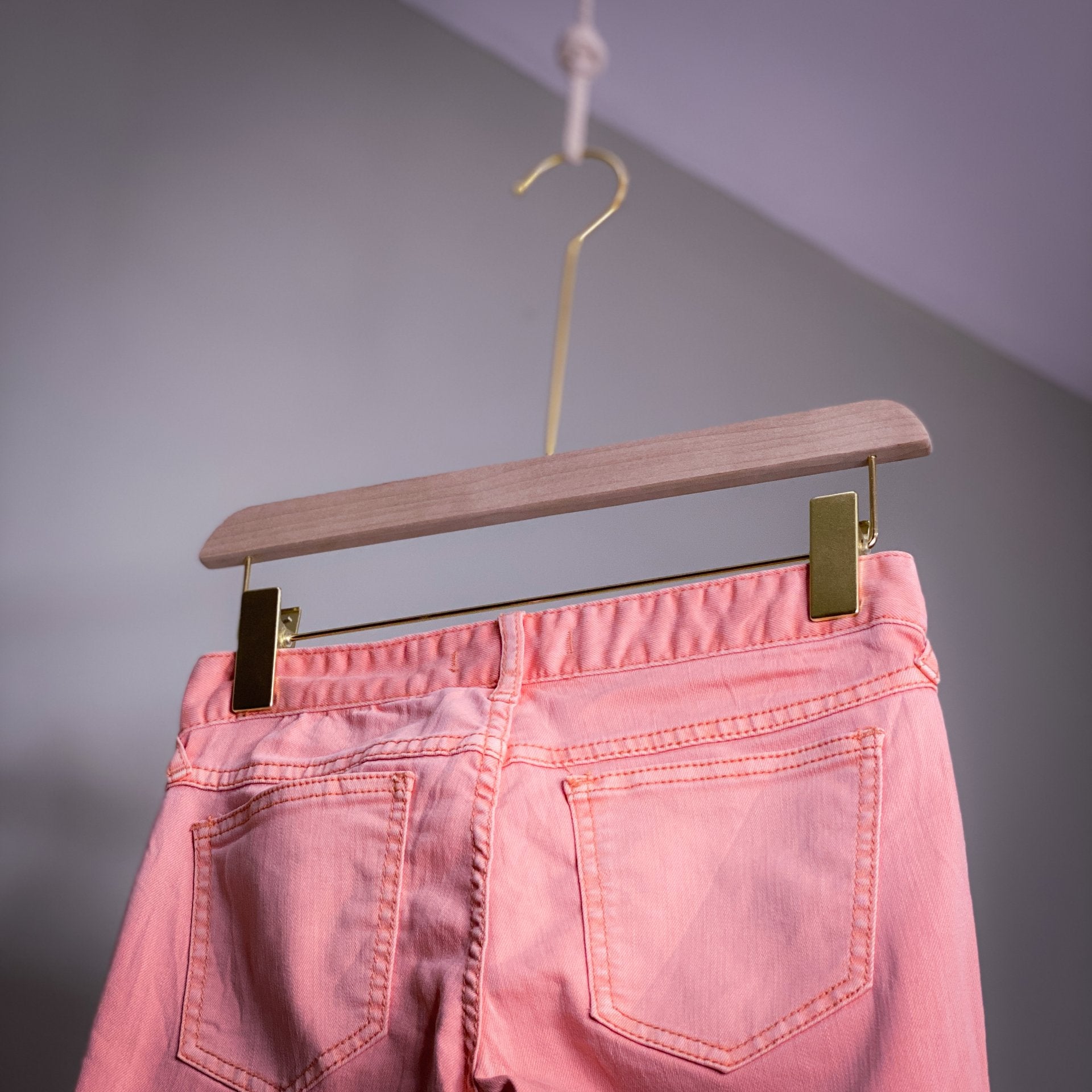 FREE PEOPLE SALMON PINK CROPPED SKINNIES WITH ANKLE ZIPPERS