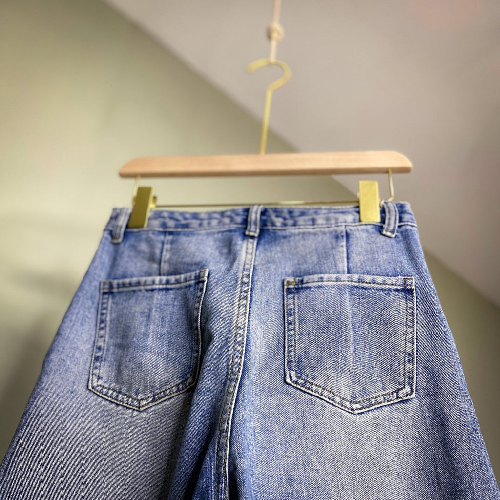 LADIES UNBRANDED SIDE CINCH JEANS // Zipper fly Size 27
