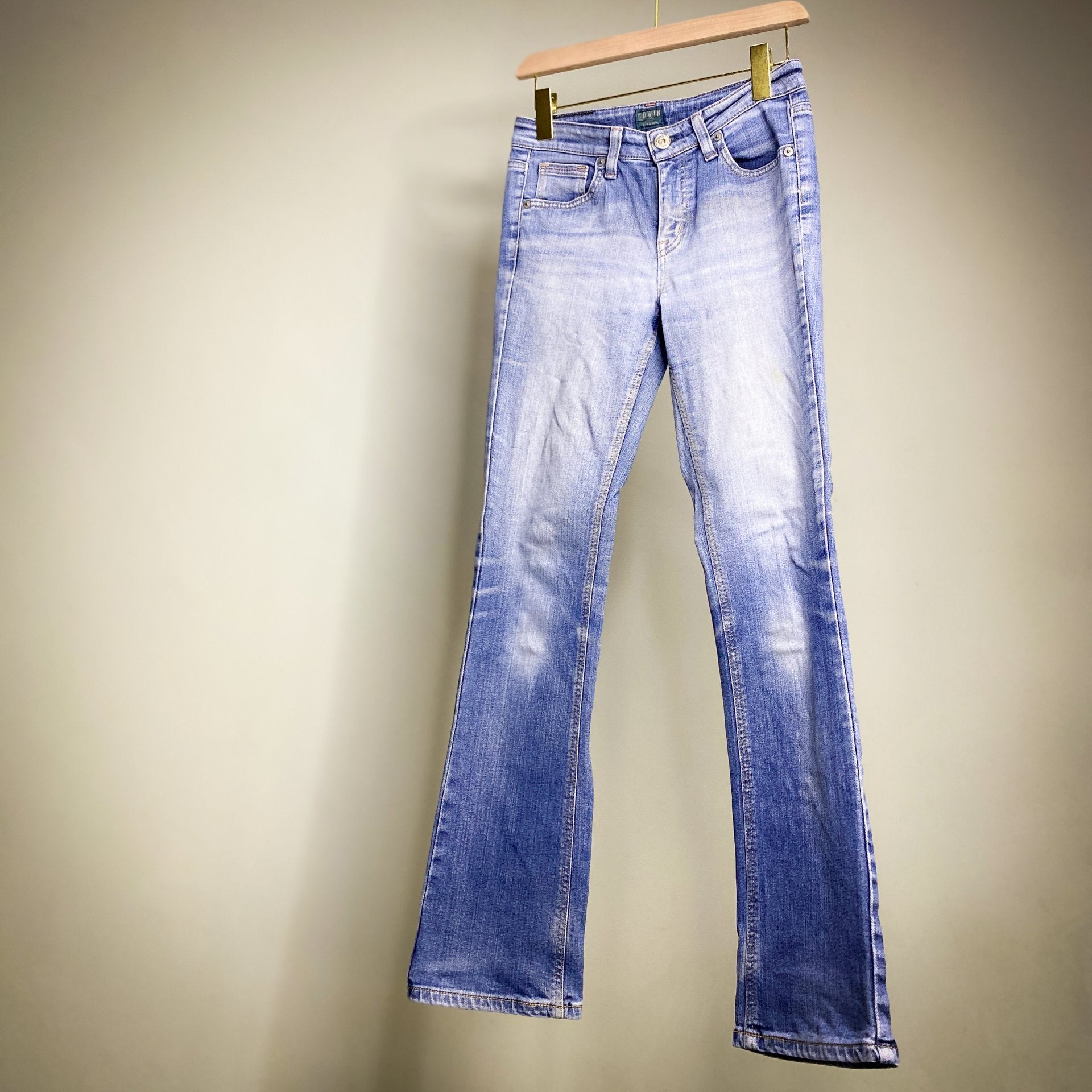 EDWIN ME423 'MADE IN JAPAN' STRAIGHT CUT JEANS // Zipper fly; waist 28 - leg 30