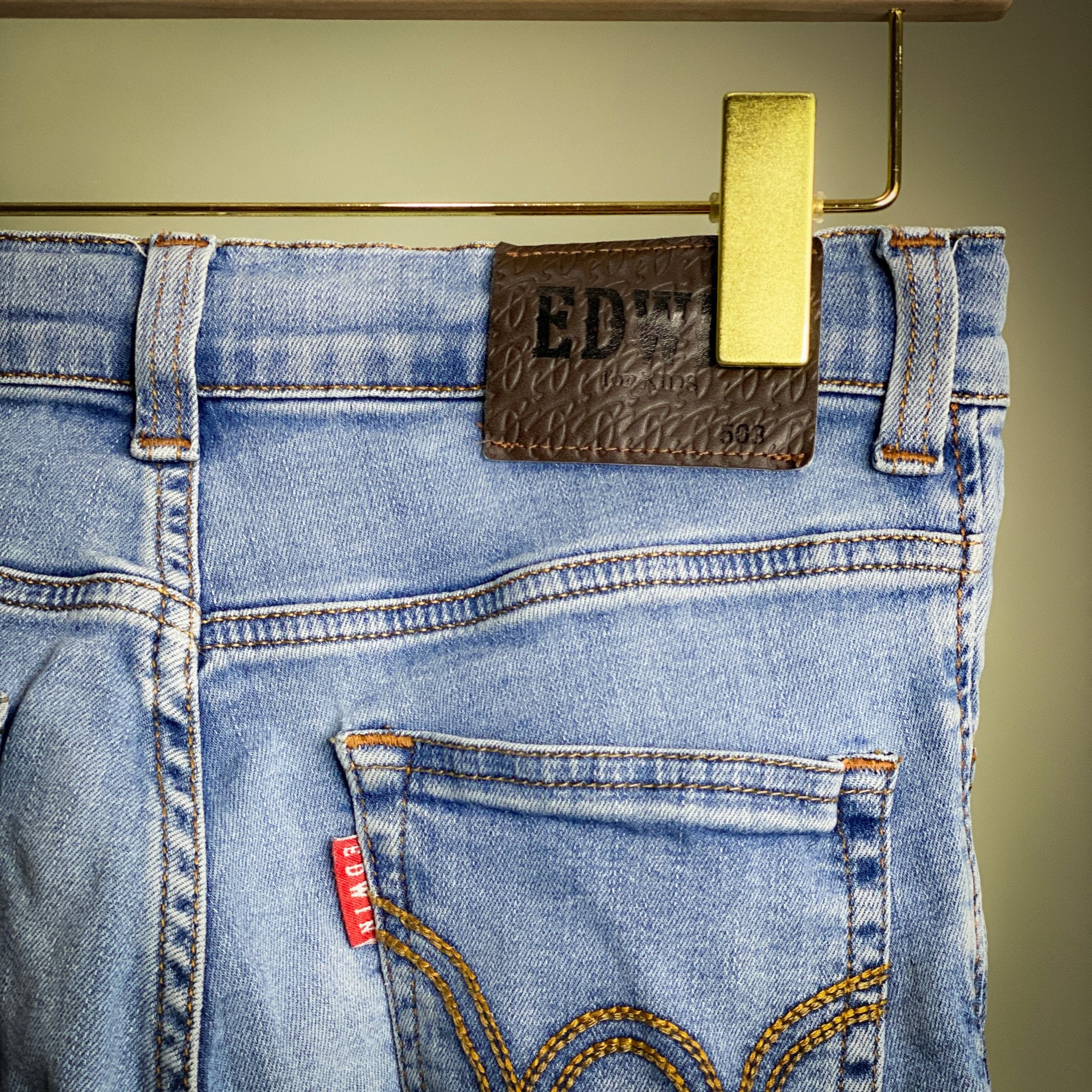 EDWIN 503 JUNIOR 145-155CM WAIST 28 - INSIDE LEG 28