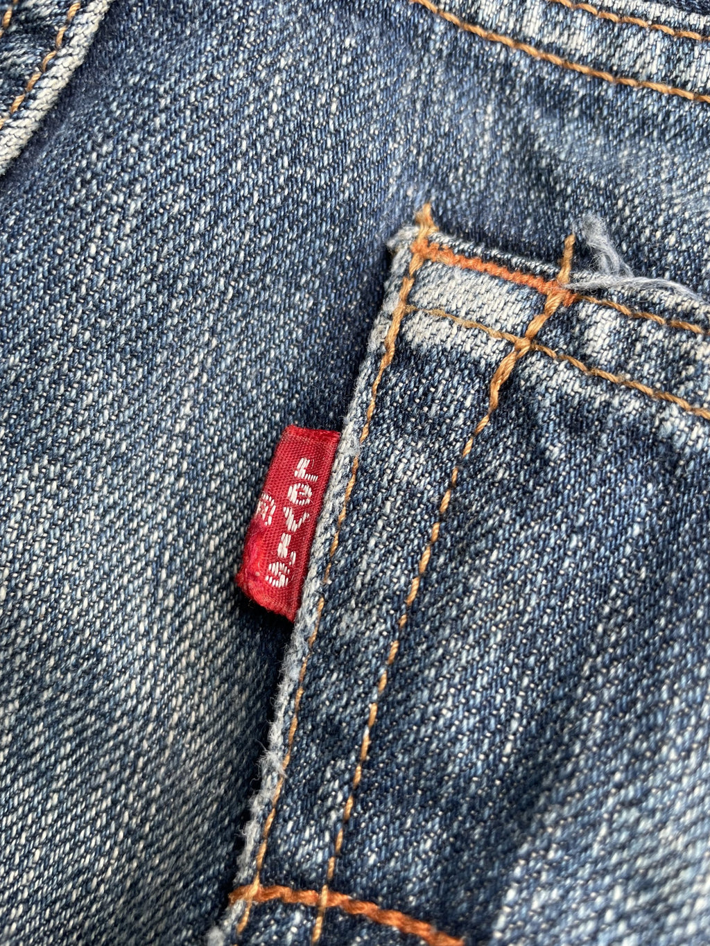 Vintage Levis 523 e Orange line selvedge denim