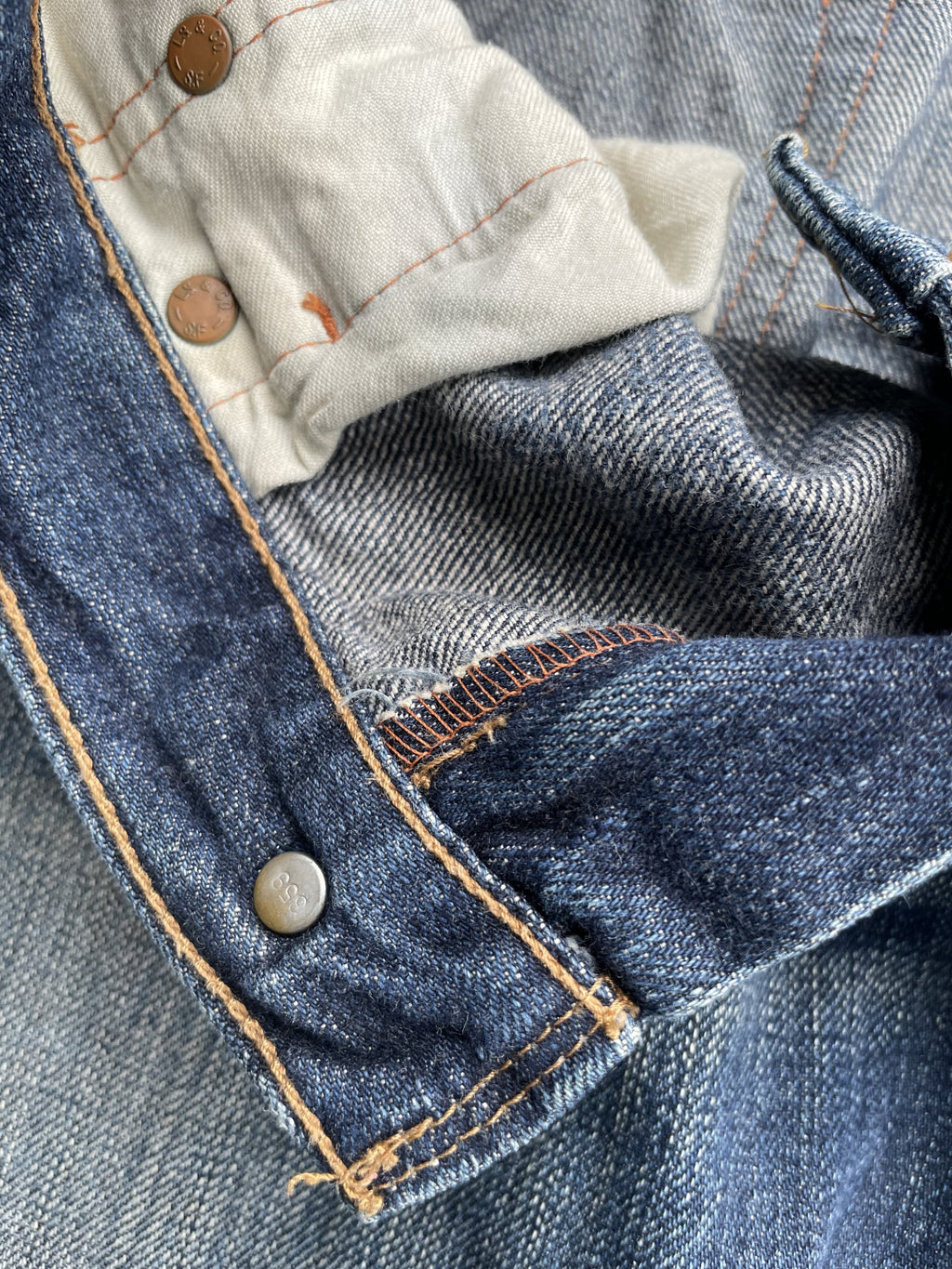 Vintage Levis 523 e Orange line selvedge denim