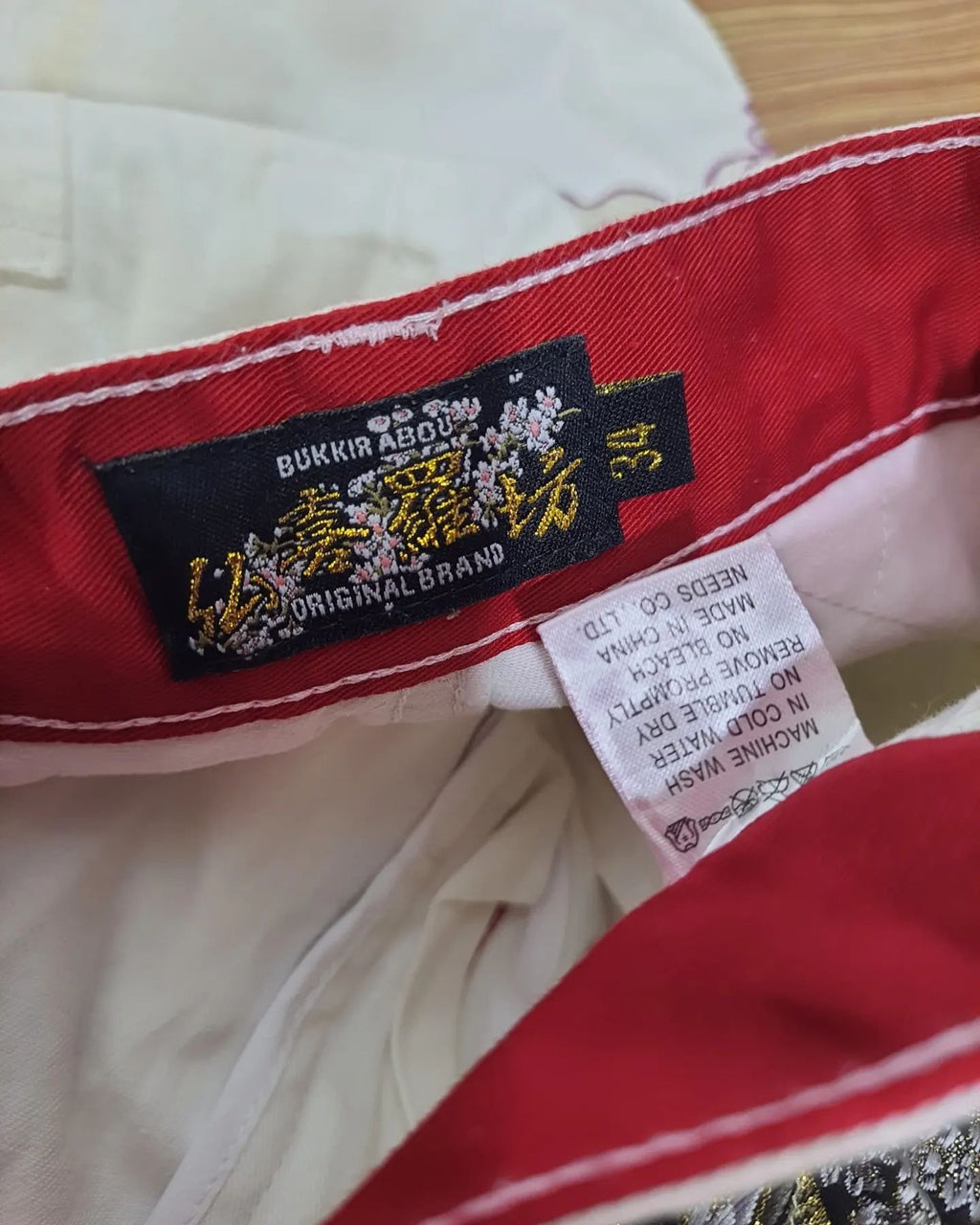 Bukkir Abou Full Embroidery Jeans