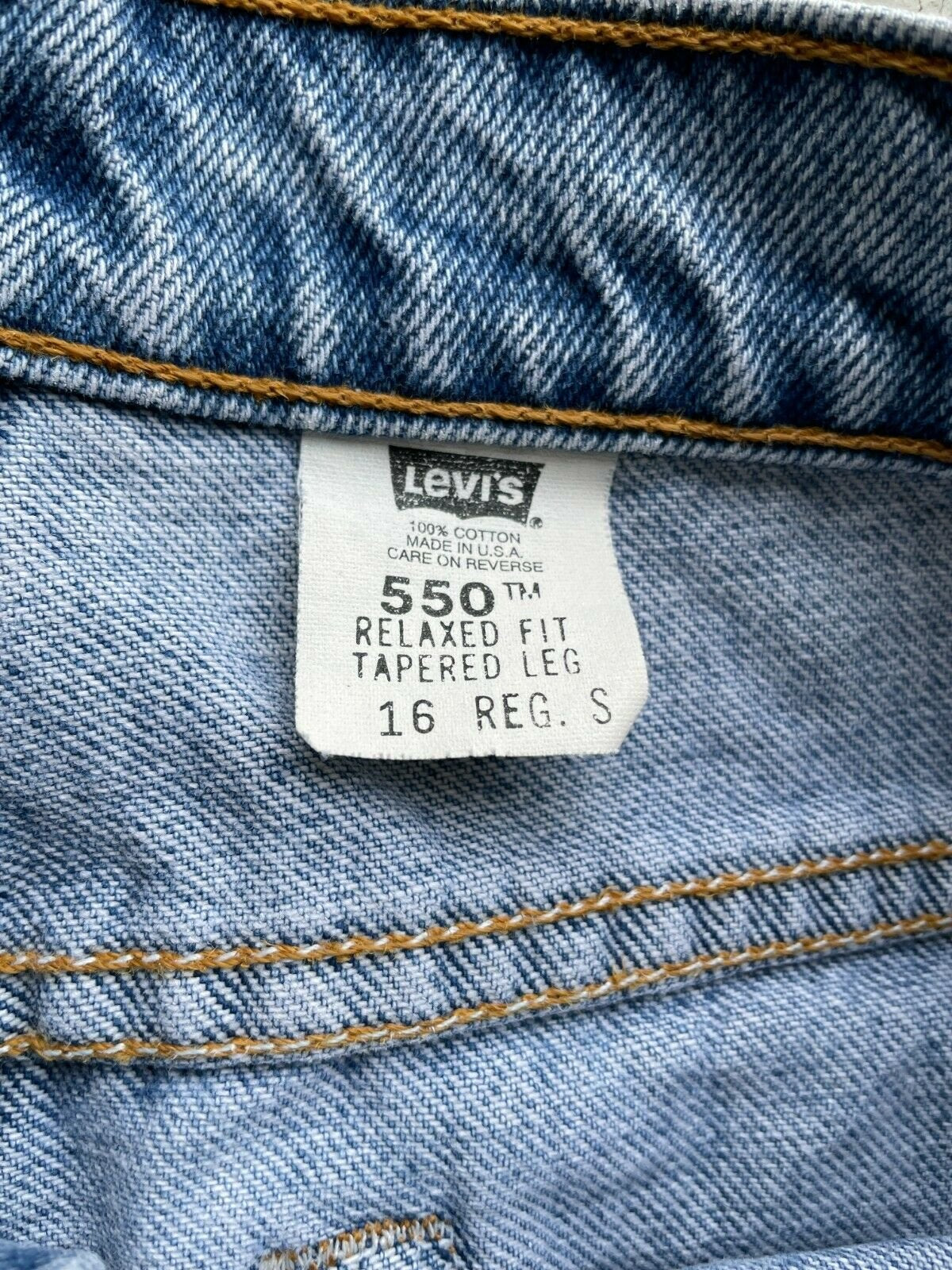 Vintage Levi 550 90s 33x28 Relaxed Tapered USA Made Blue Jeans
