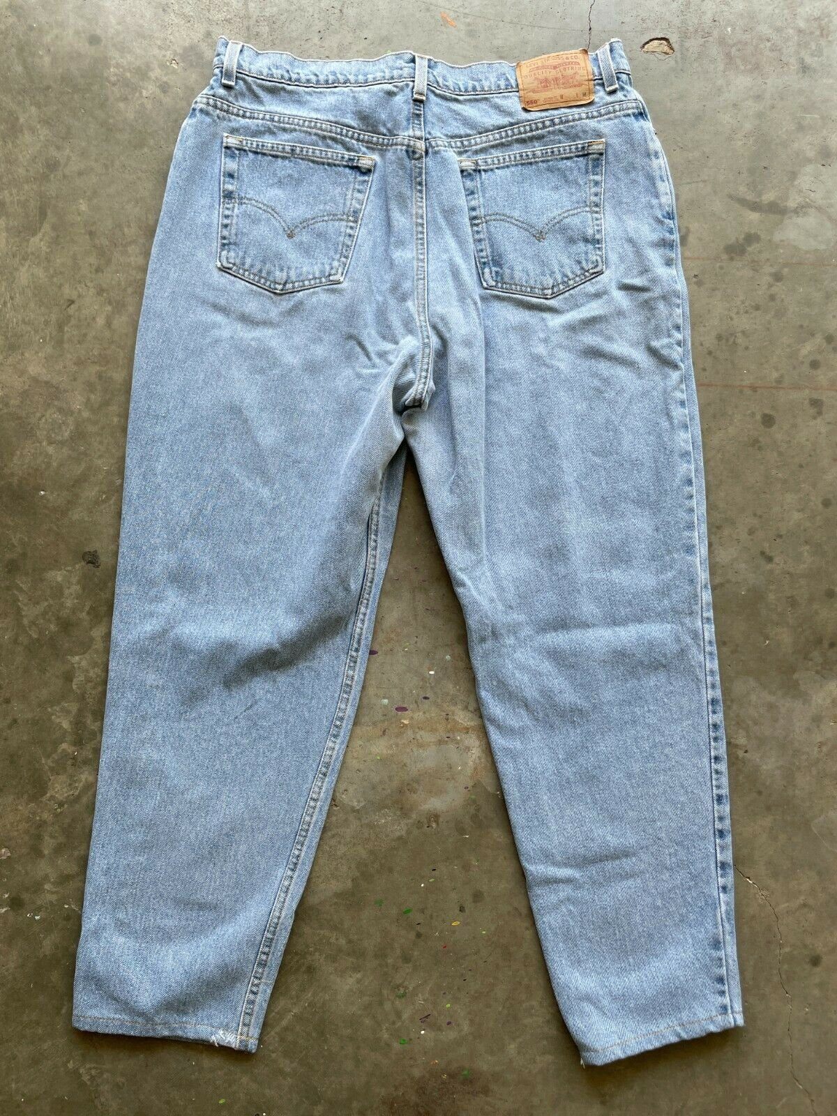 Vintage Levi 550 90s 37x28 Womens 18W Relaxed Tapered USA Made Blue Jeans
