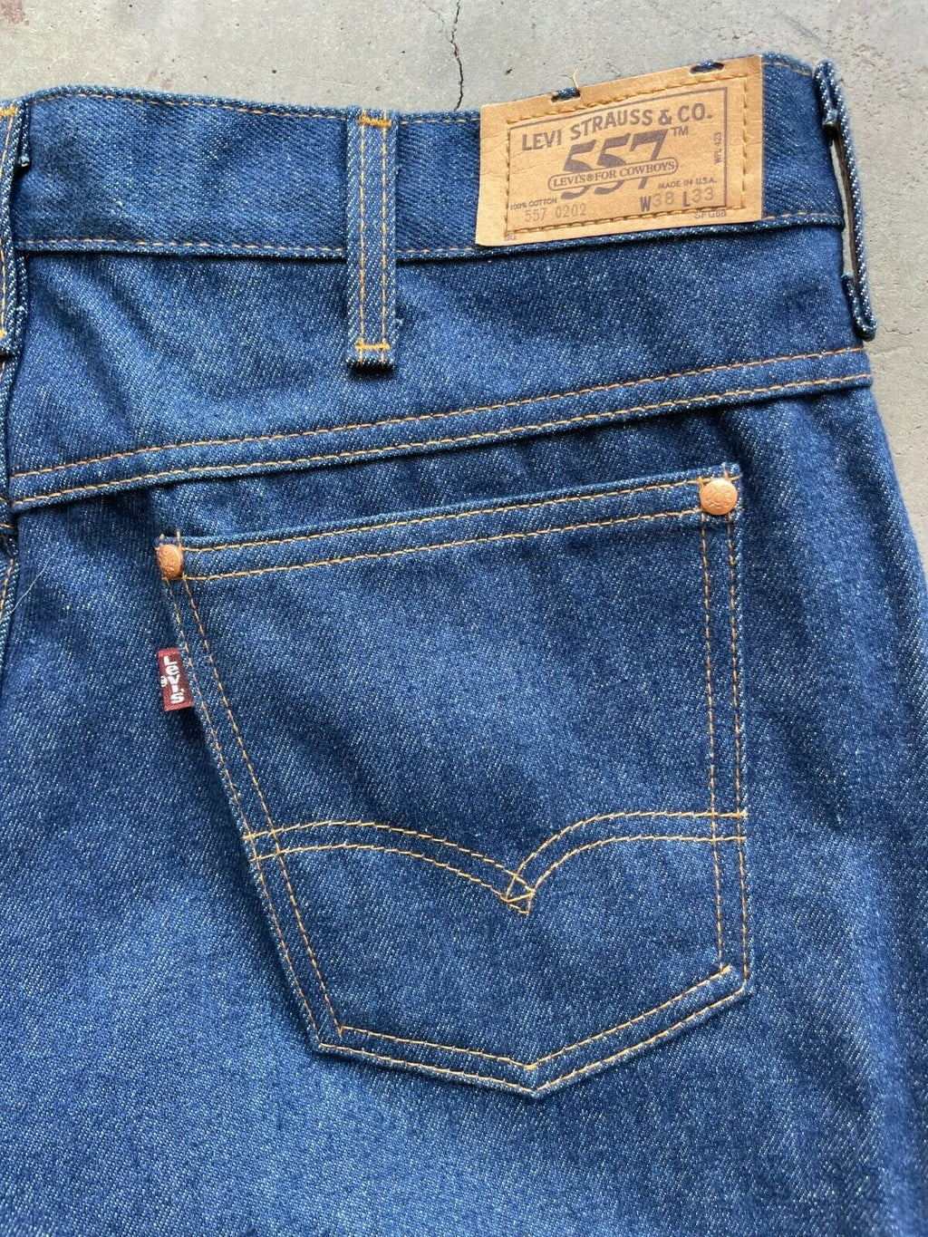 Vintage 557 Levi's for Cowboys Straight Leg 38x33 actual 36x33 Made in USA dark