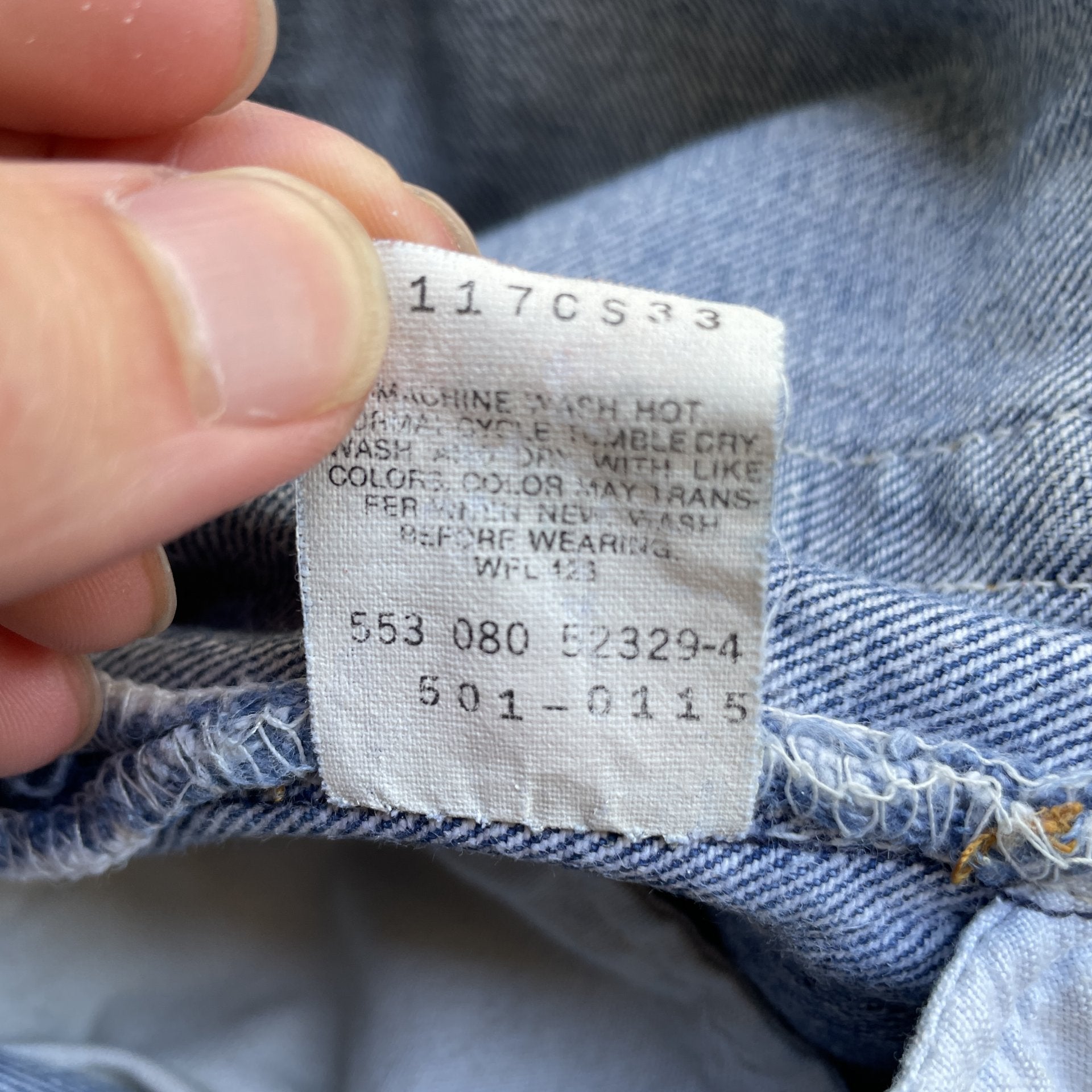 Vintage Levi 501 made in usa 90s blue denim jeans medium wash 40x34 37x32