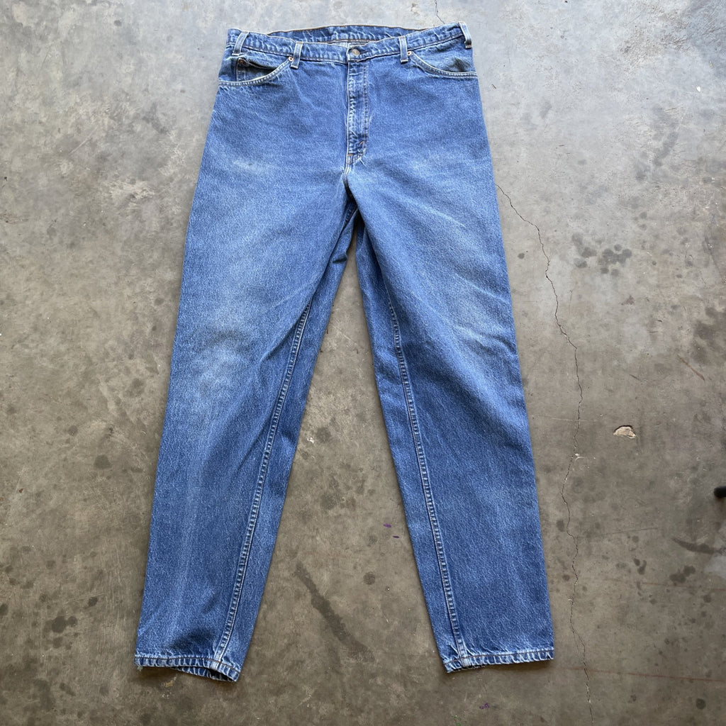 Vintage Levi Orange tab 550 made in usa blue denim jeans light wash 38x34 36x33