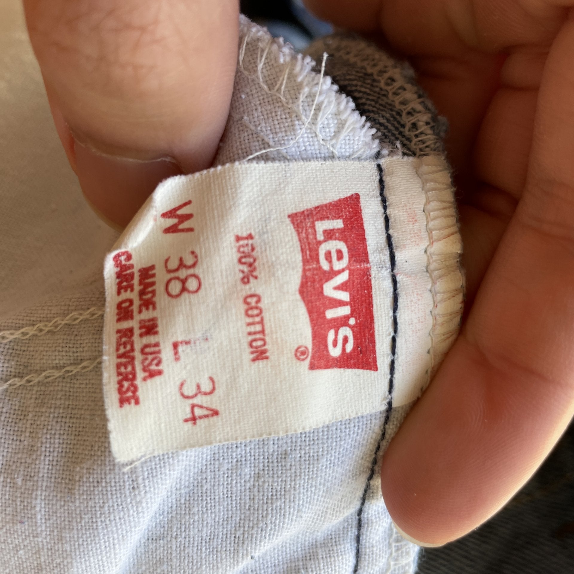 Vintage Levi Orange tab 550 made in usa blue denim jeans light wash 38x34 36x33