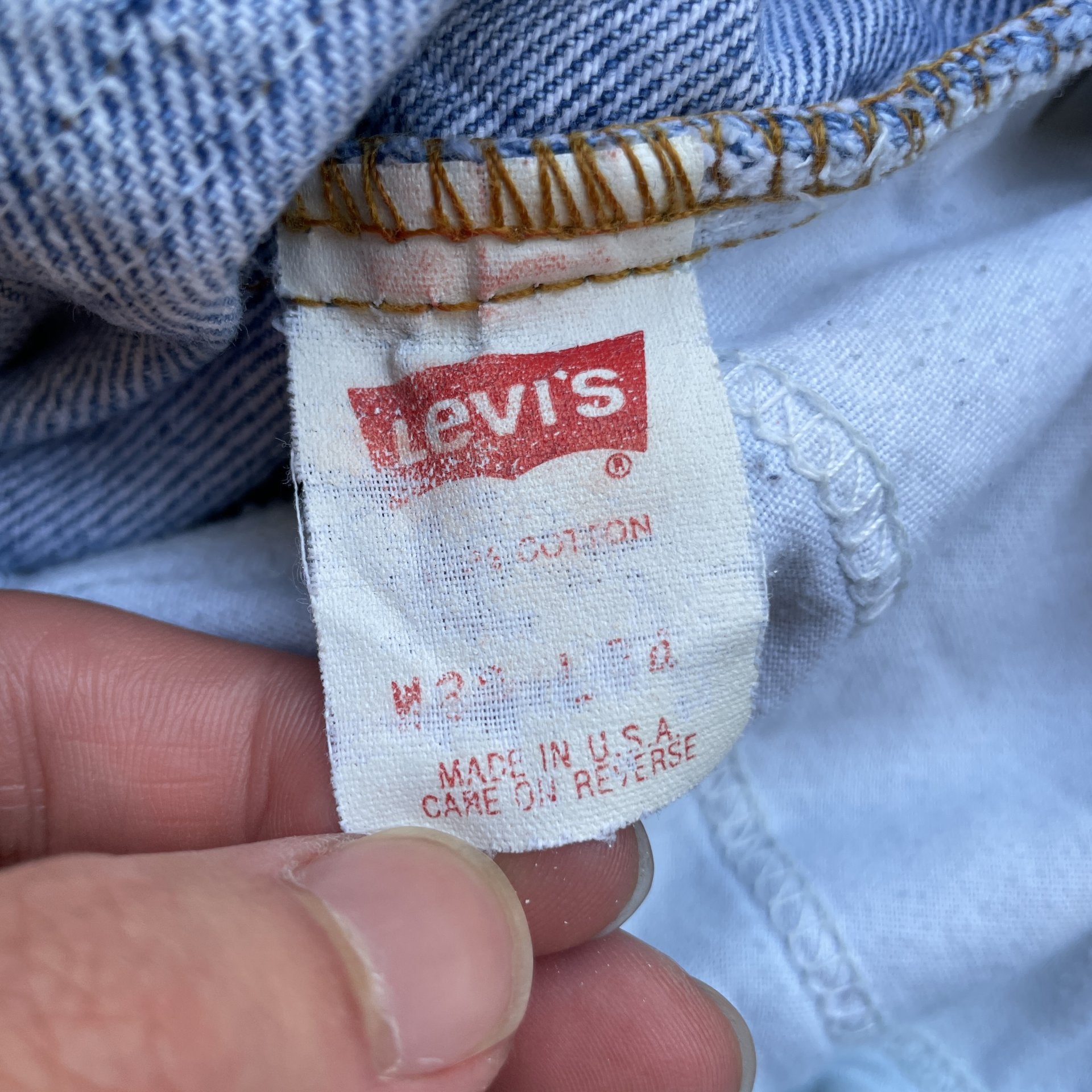 Vintage Levi Orange tab 550 made in usa blue denim jeans light wash 38x34 36x34