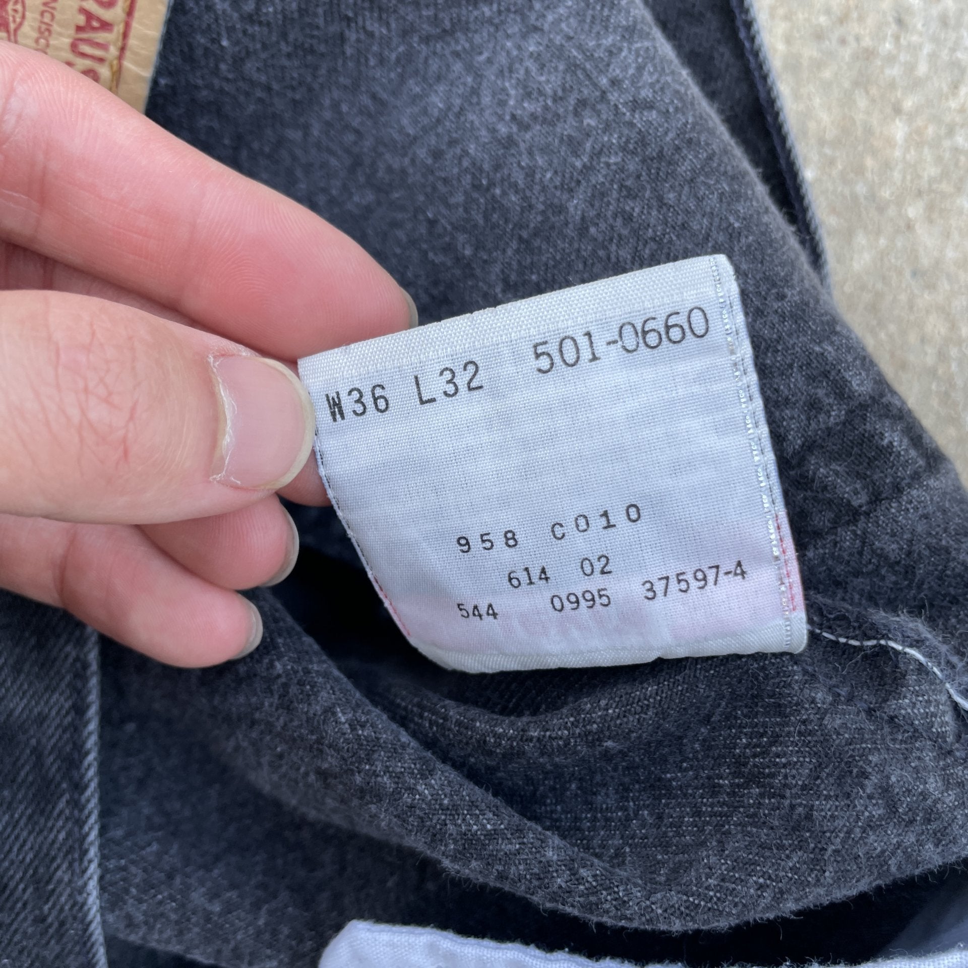 Vintage Levi 501 0660 made in usa 33x31 denim jeans faded black 90s