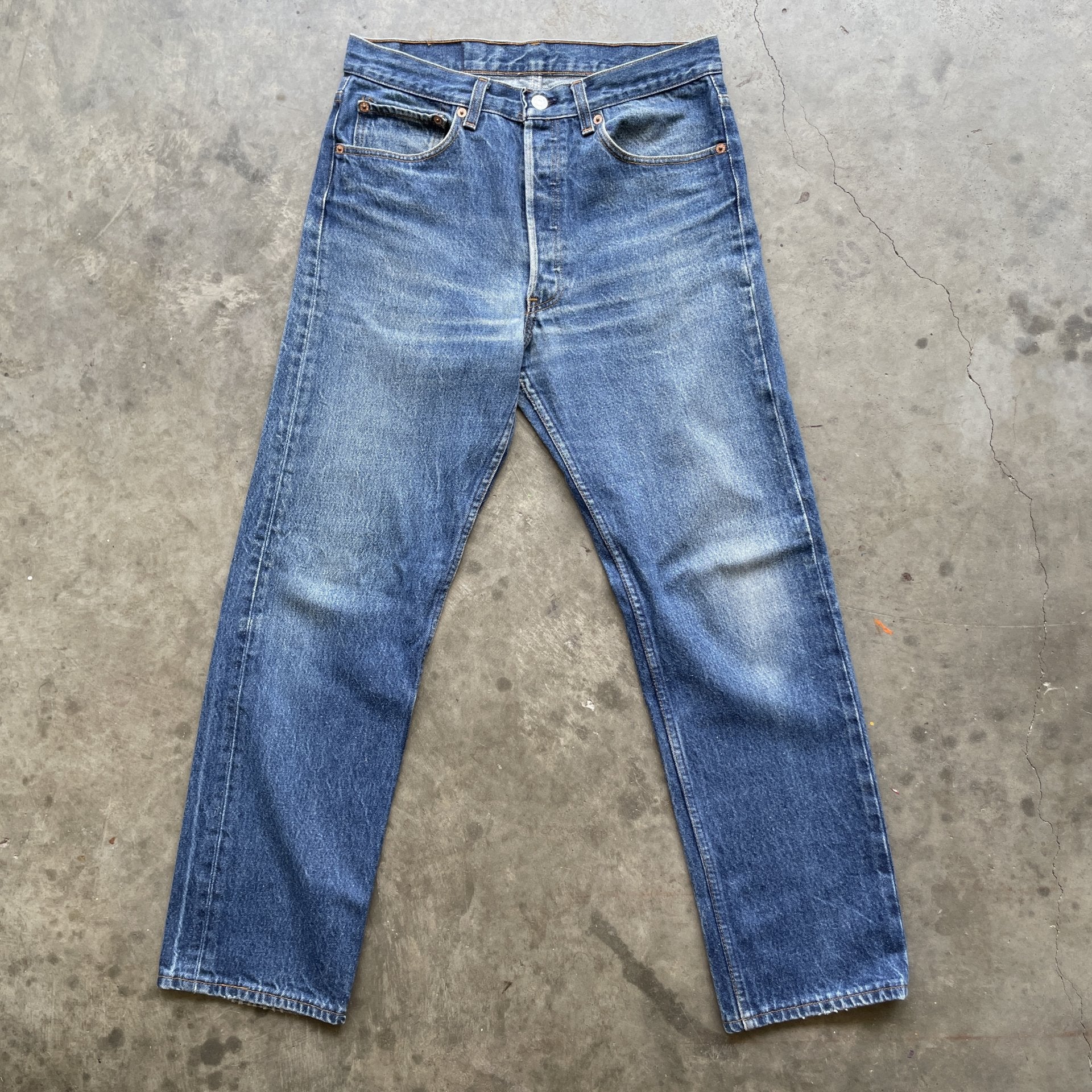 Vintage Levi 90s 501xx blue denim jeans 33x32 30x28