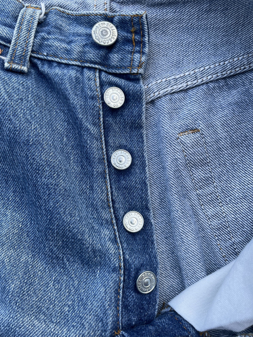 Vintage 1983 Levis 501 Single R Stone Wash Denim