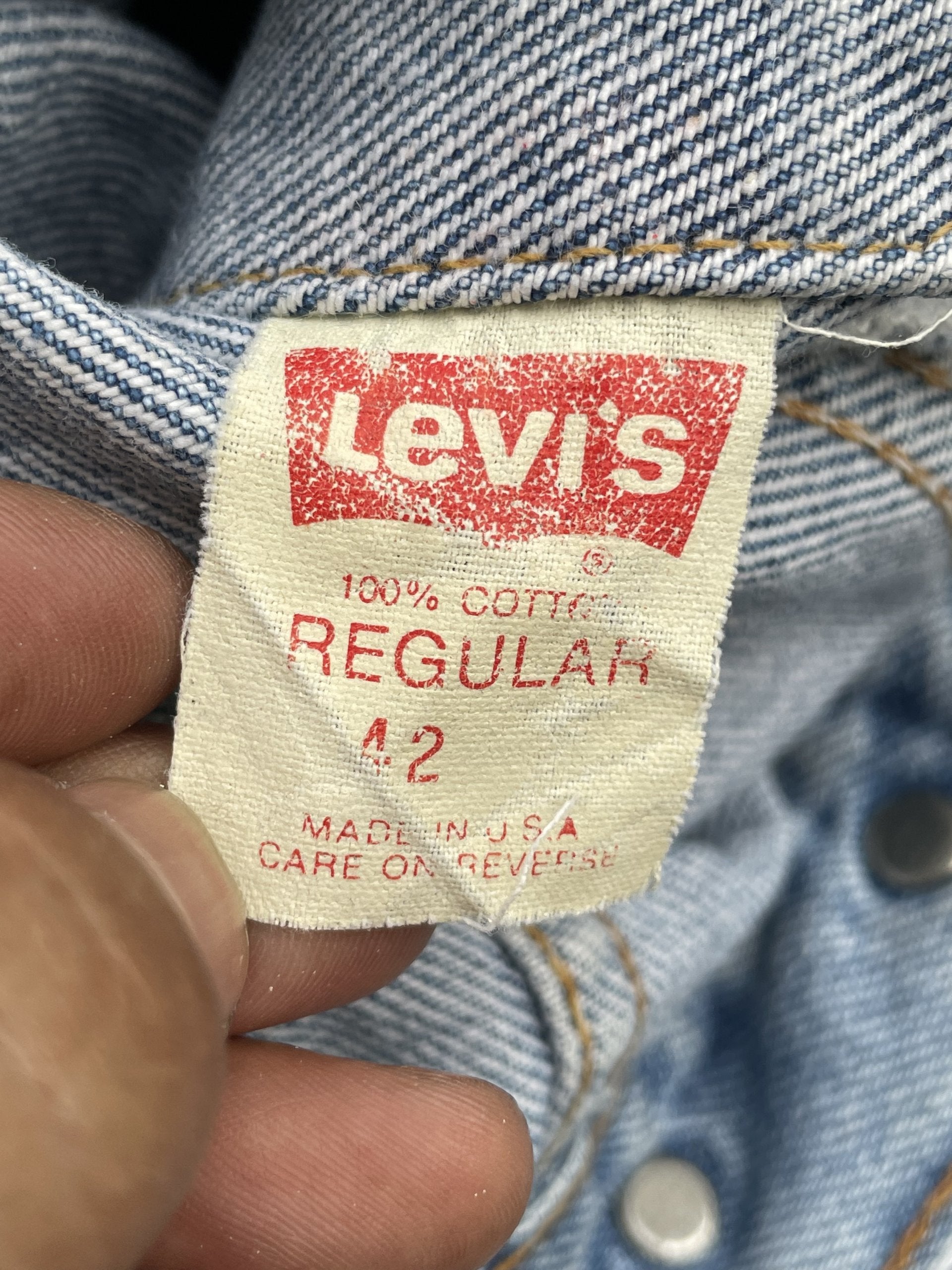 Vintage 1988 Levis 70506 e Distresed Jacket