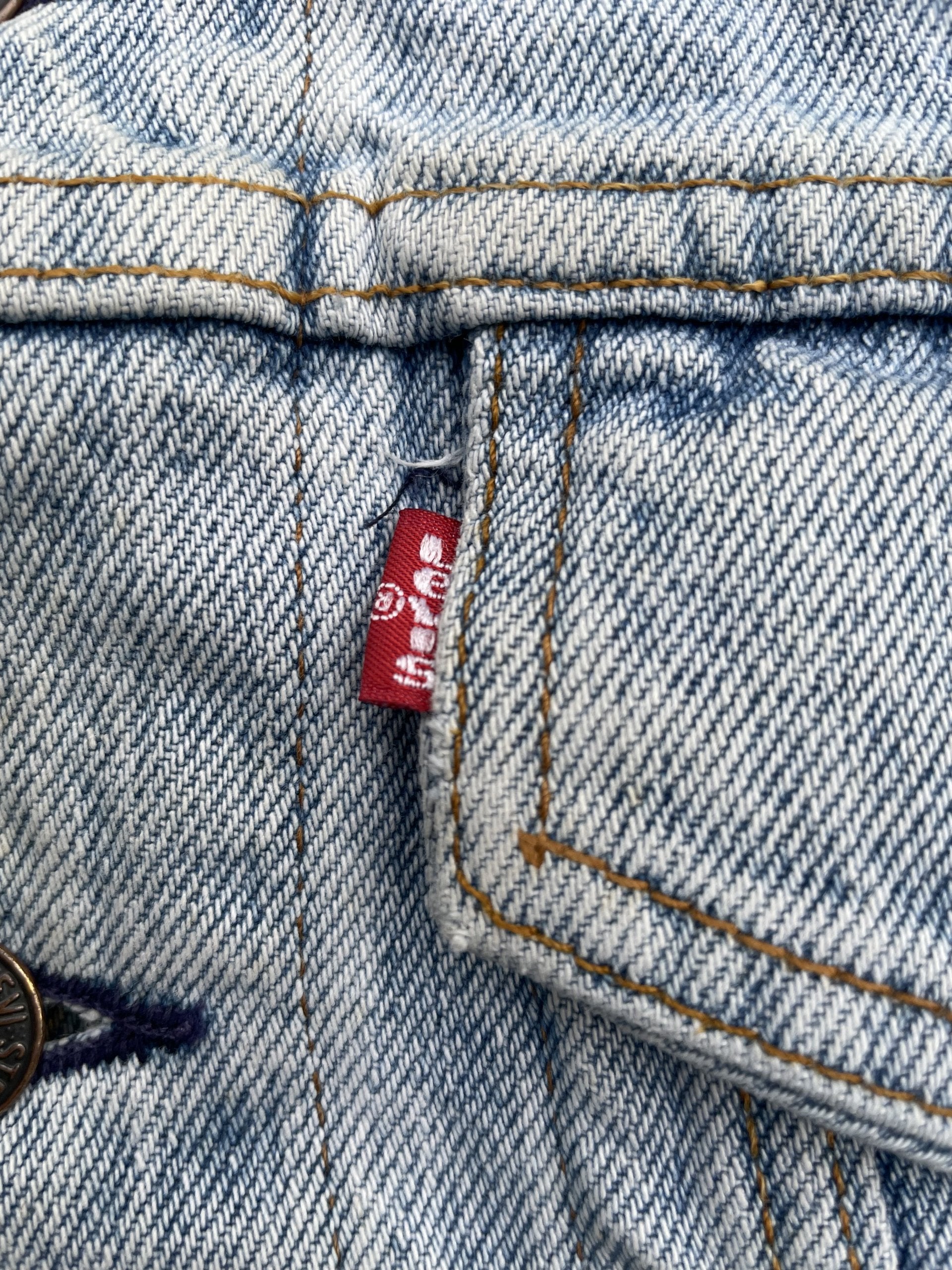 Vintage 1988 Levis 70506 e Distresed Jacket