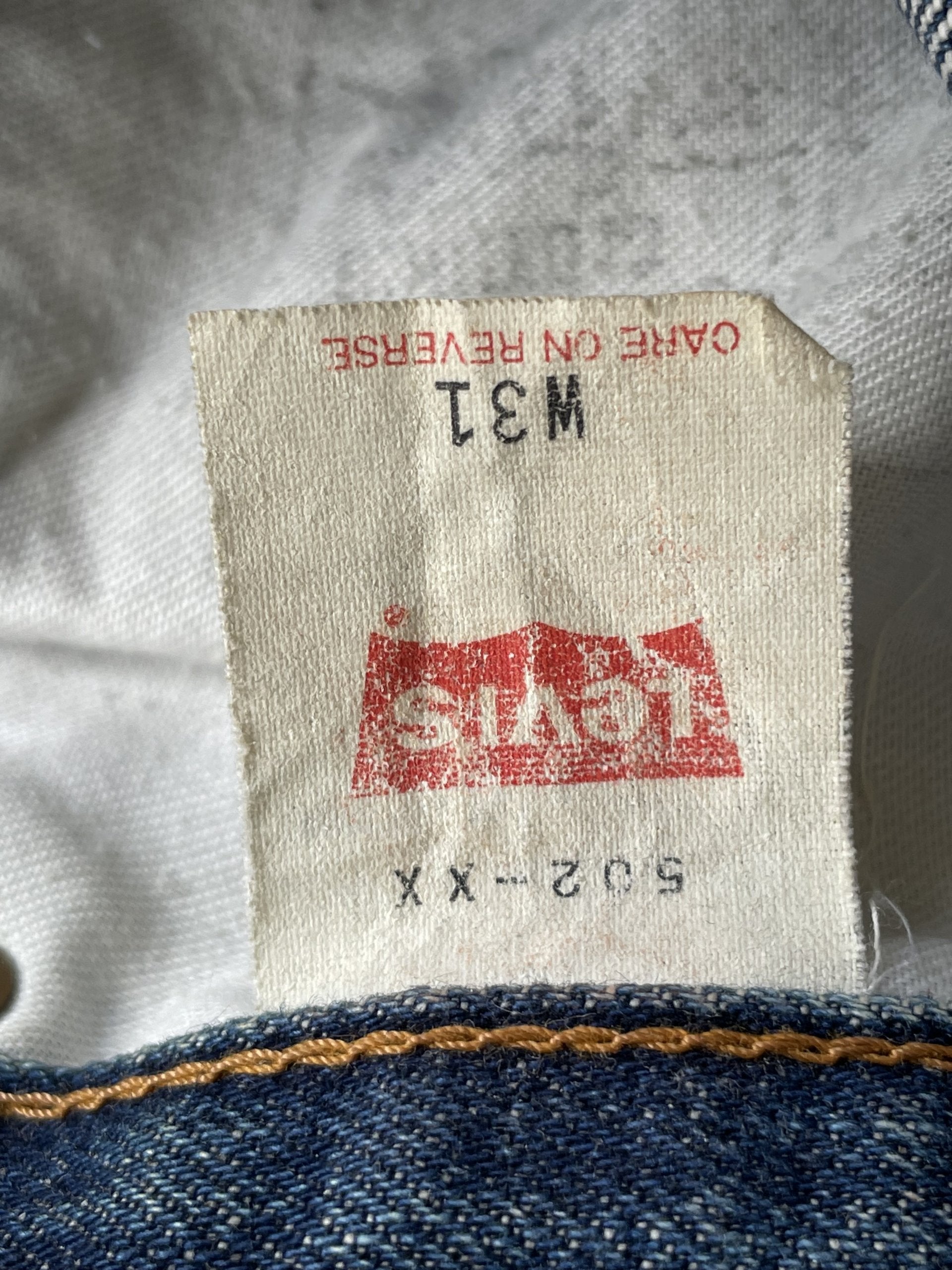 Vintage 1995 Levis 502XX E