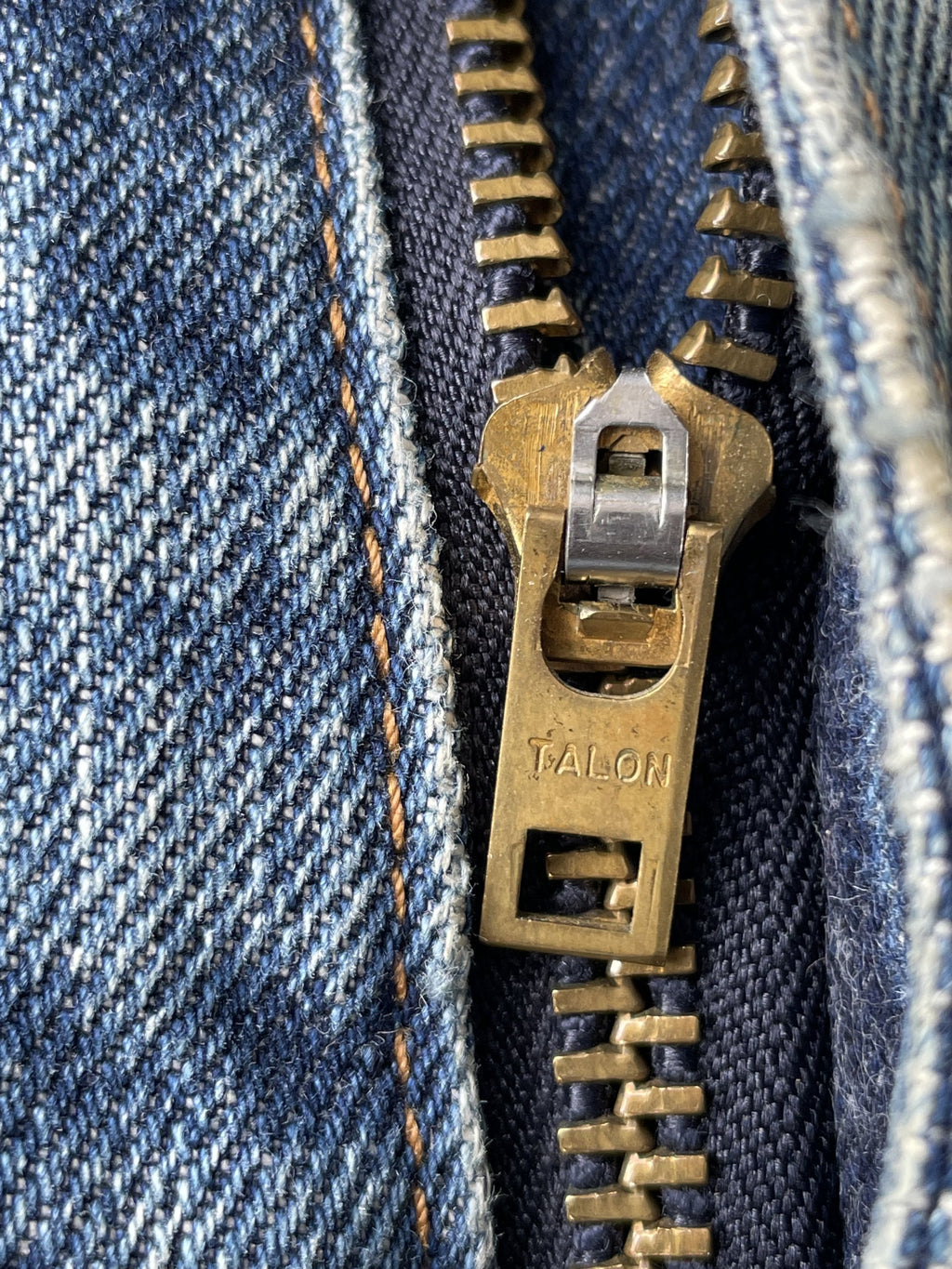 Vintage 1995 Levis 502XX E