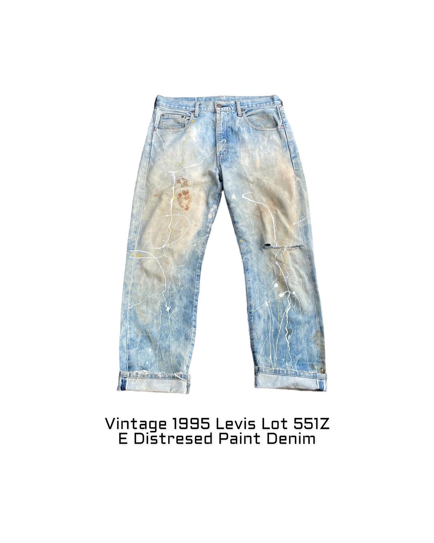 Vintage 1995 Levis 551Z E Distresed & Painted