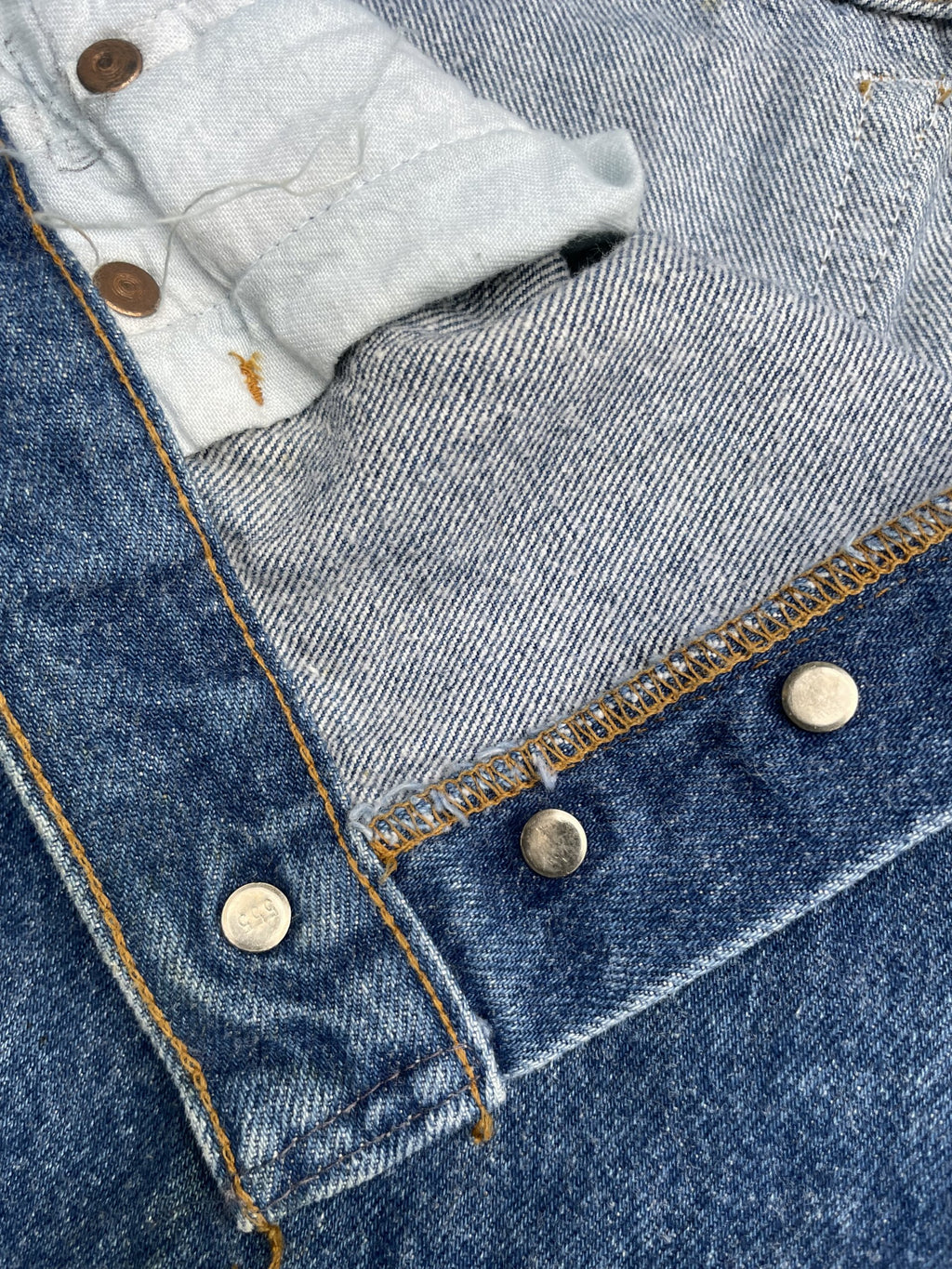 Vintage 1991 Levis 501 e Usa Irregular