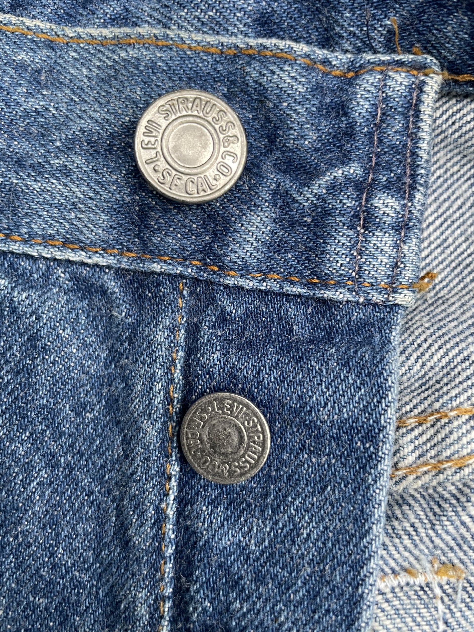 Vintage 1991 Levis 501 e Usa Irregular