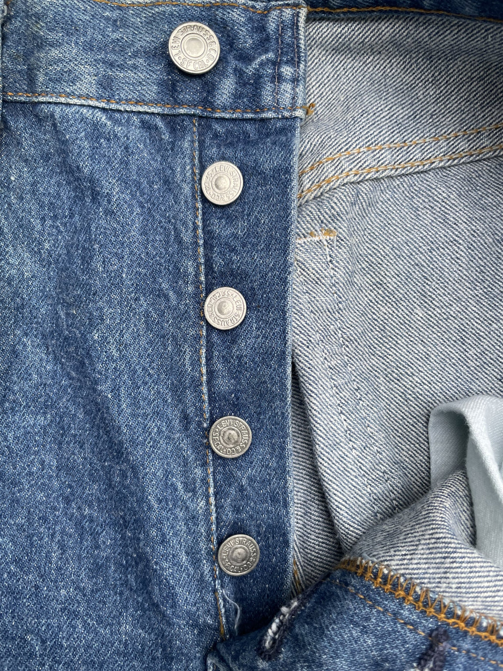 Vintage 1991 Levis 501 e Usa Irregular