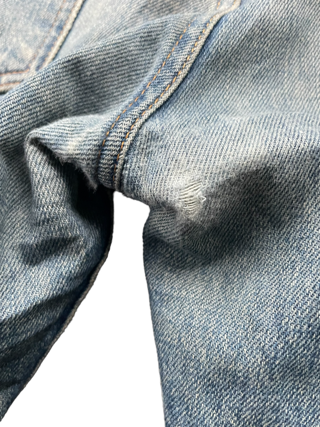 Levis 606 E Orange Tag