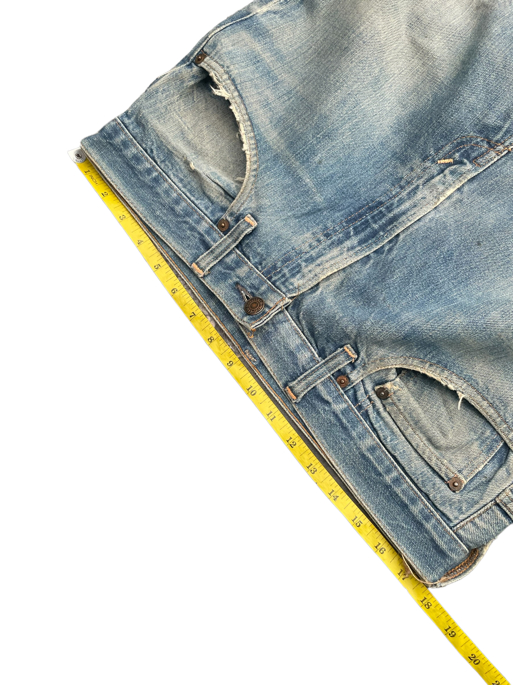 Vintage 1973 Levis 517 e Distressed