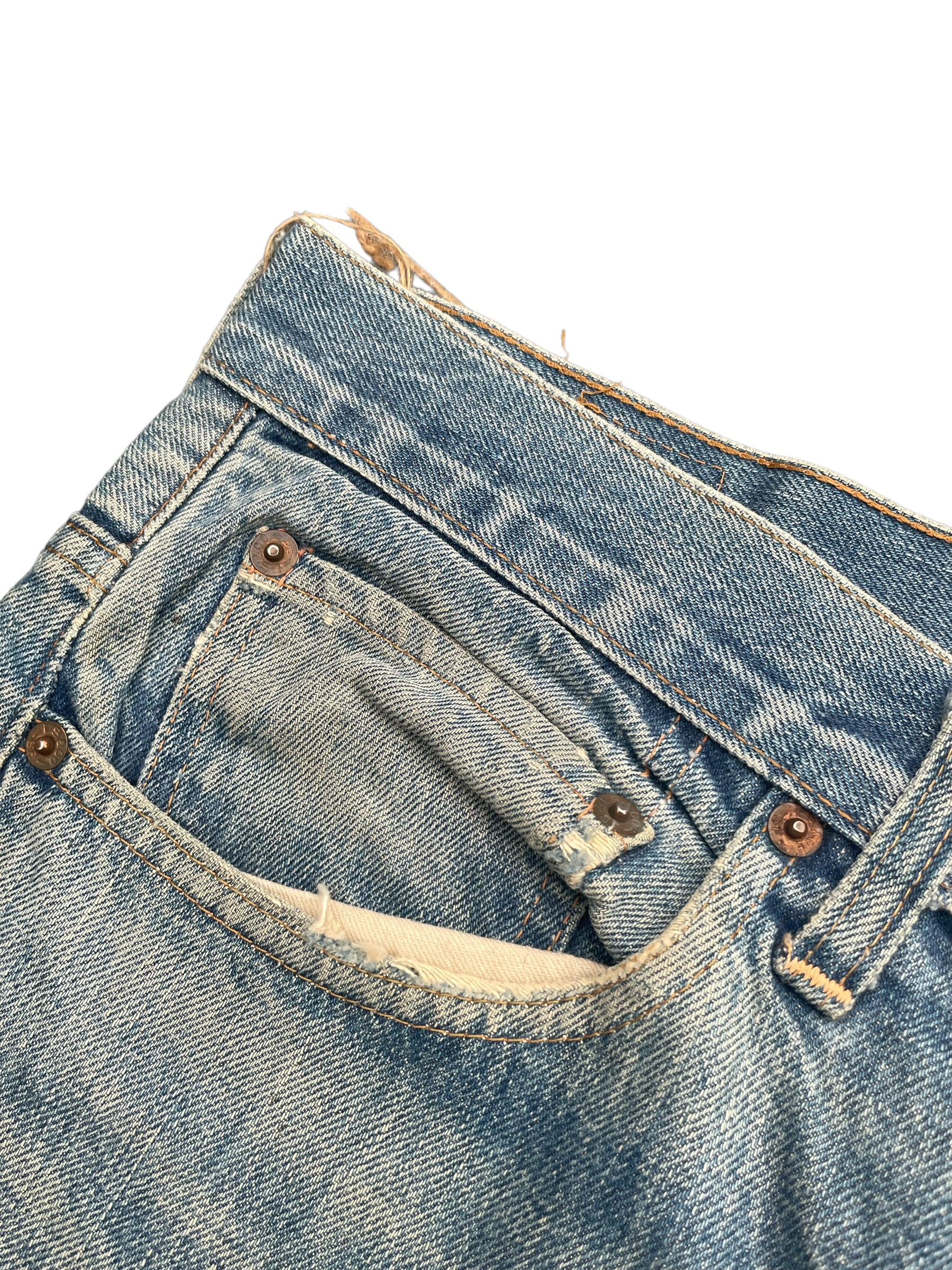 Vintage 1973 Levis 517 e Distressed