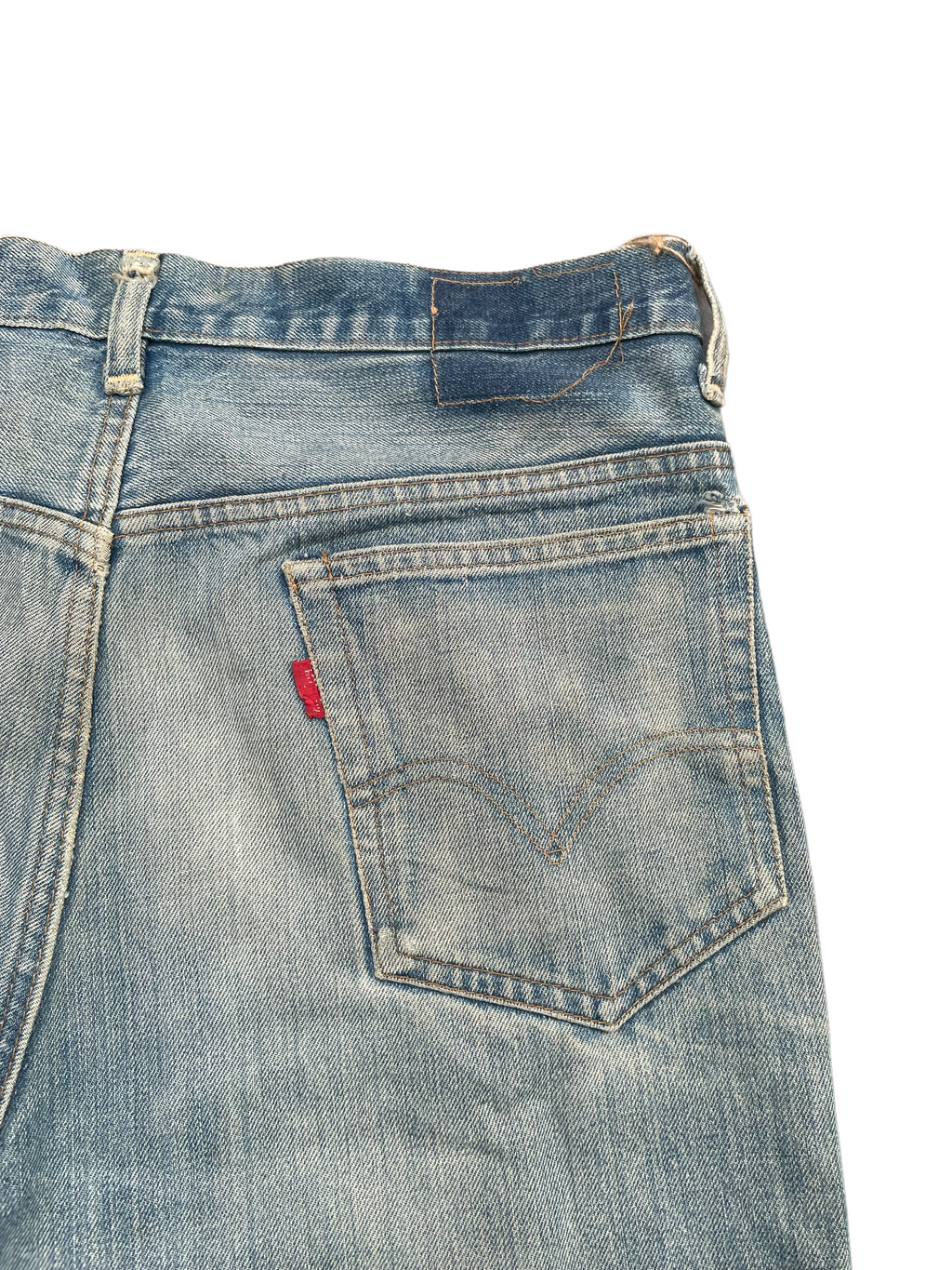Vintage 1973 Levis 517 e Distressed