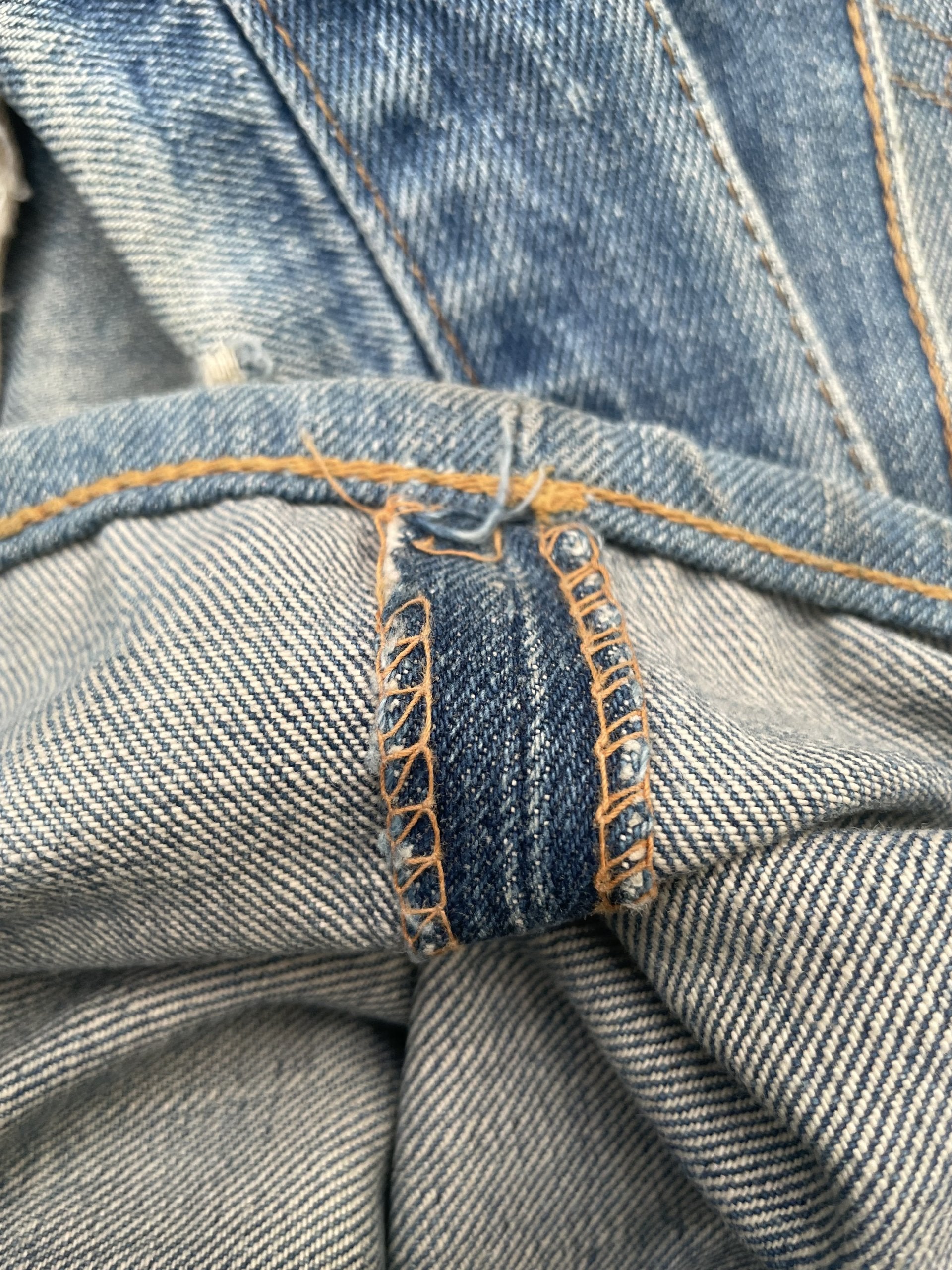 Vintage 1973 Levis 517 e Distressed