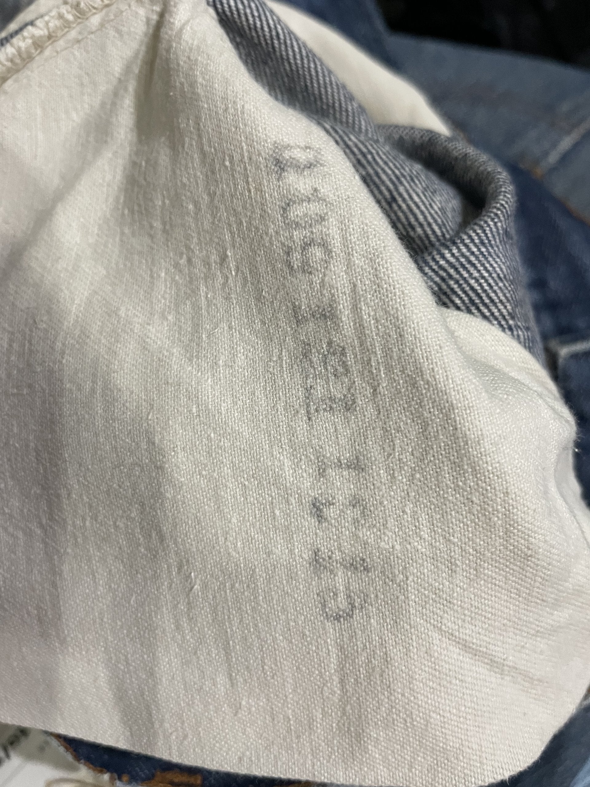 Vintage Levis 1979 646 E Orange Tag