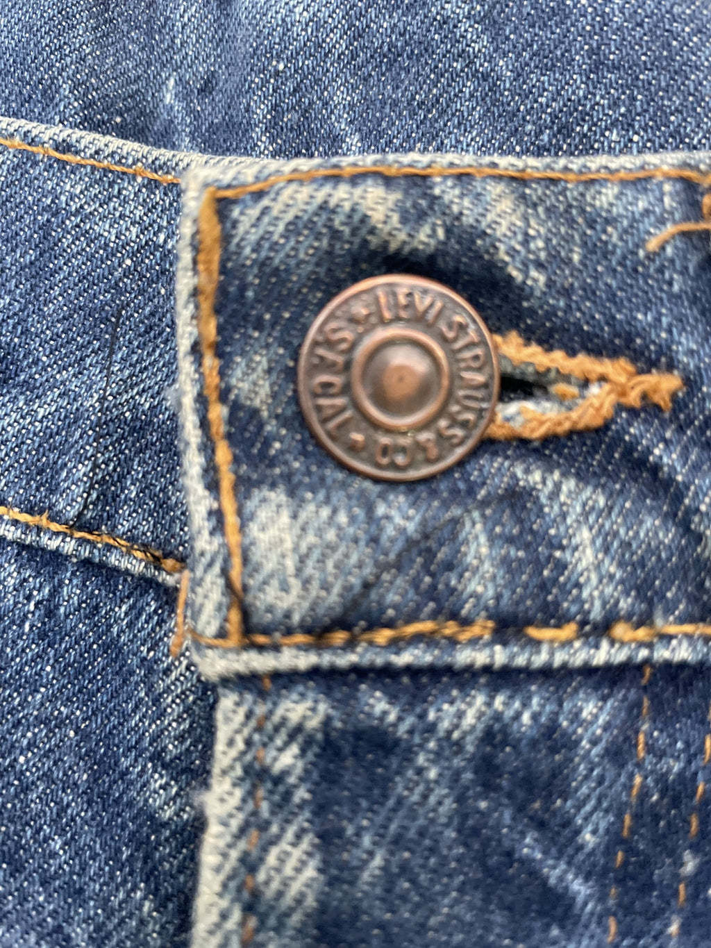 Vintage 70’s Levis 646 E Orange Tag