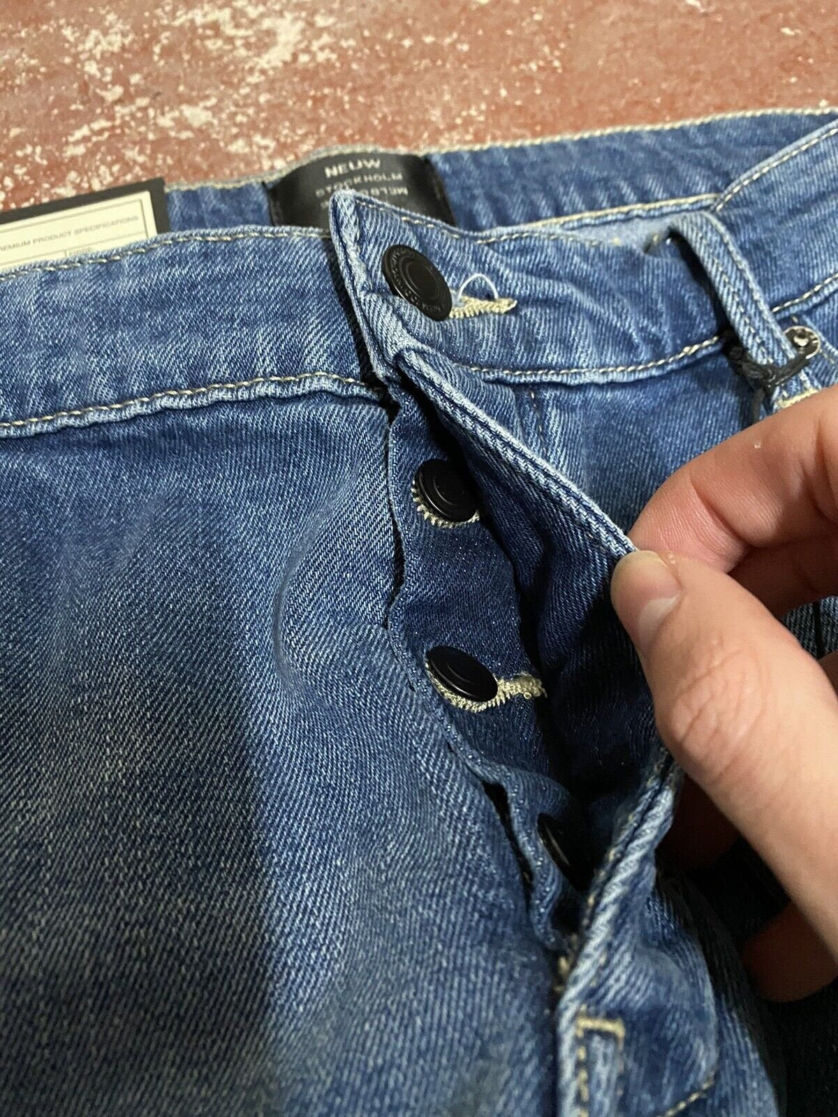 Neuw Jeans Iggy Skinny Blue Size W38 L32 Tapered New with Tags