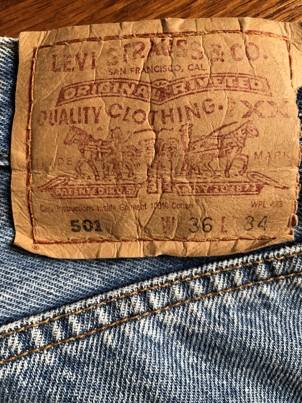 Vintage Levi's 501 W36 L34 Jeans bleu claire stonewashed 00s Made in Mexico