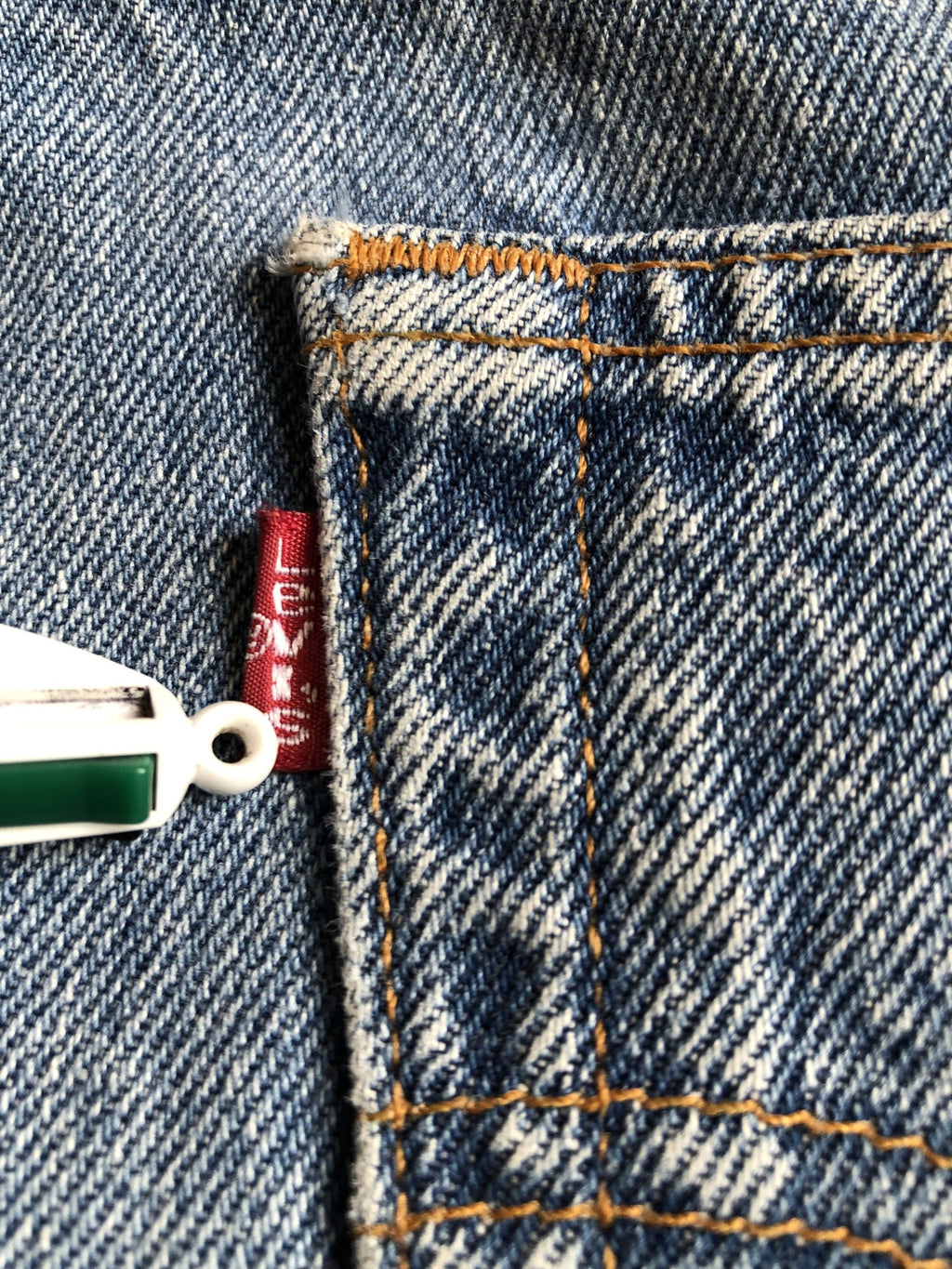 Vintage Levi's 501 W36 L34 Jeans bleu claire stonewashed 00s Made in Mexico