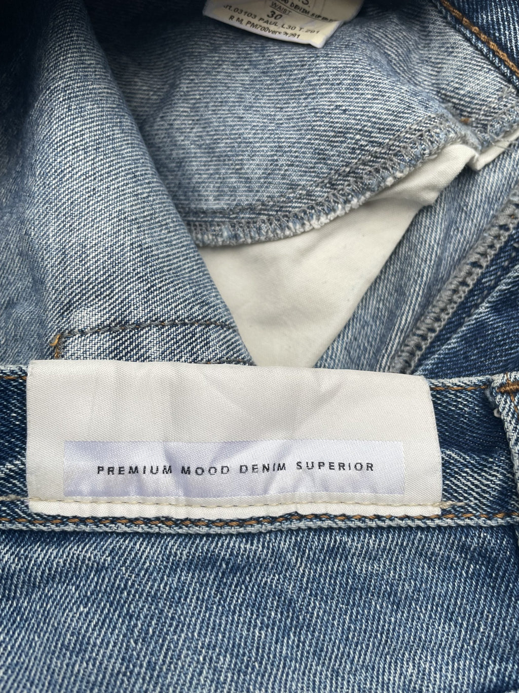 Premium Mood Denim Superior Distresed Denim